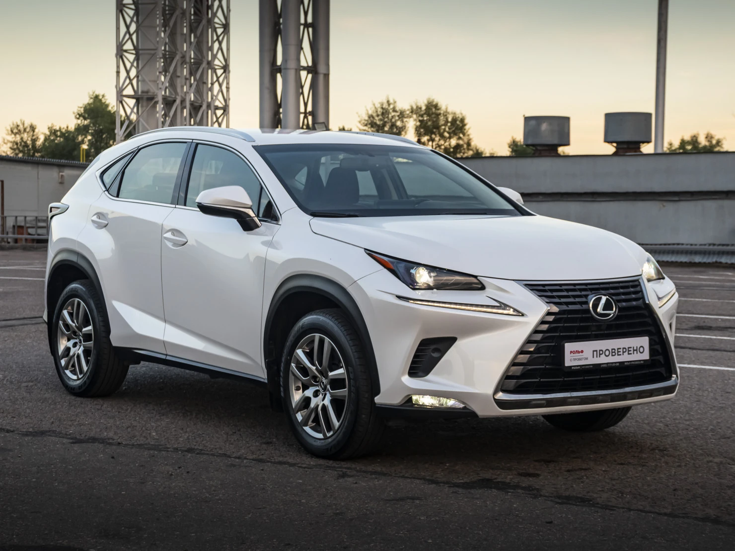 Lexus NX, 2018