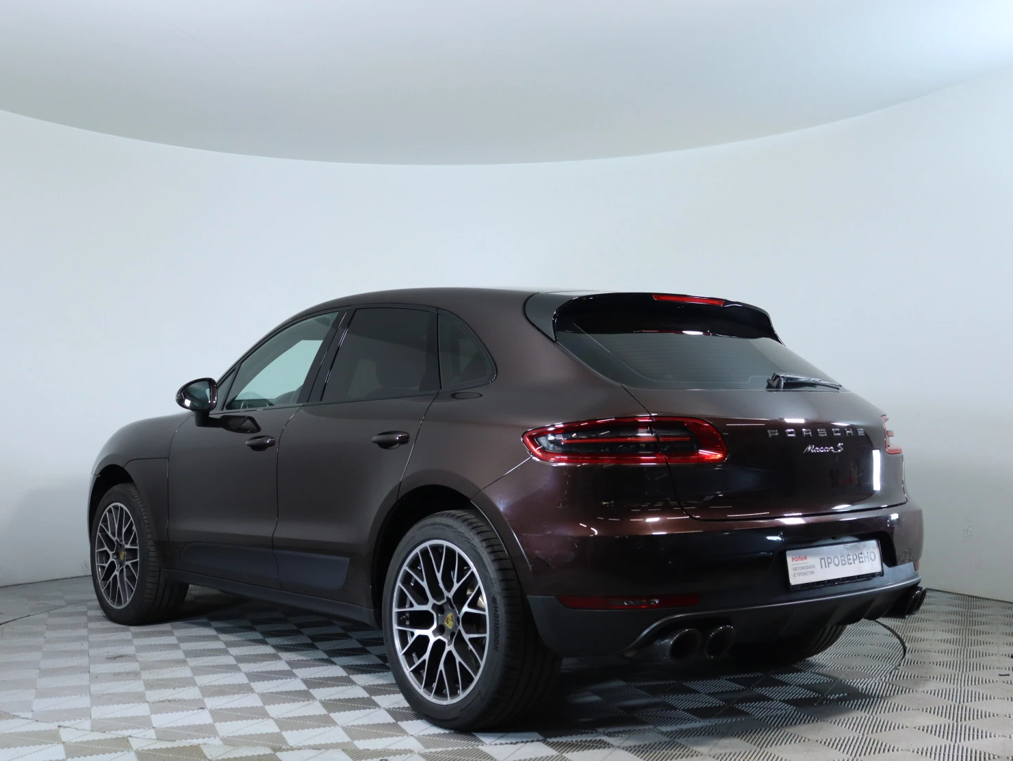 Porsche Macan, 2016
