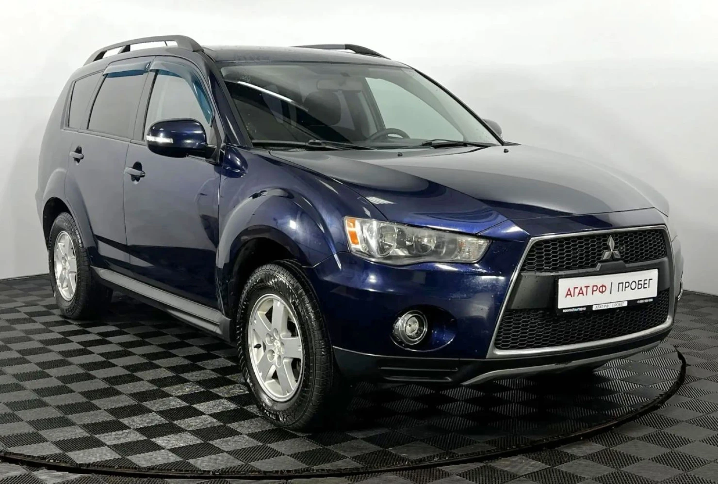Mitsubishi OUTLANDER, 2012