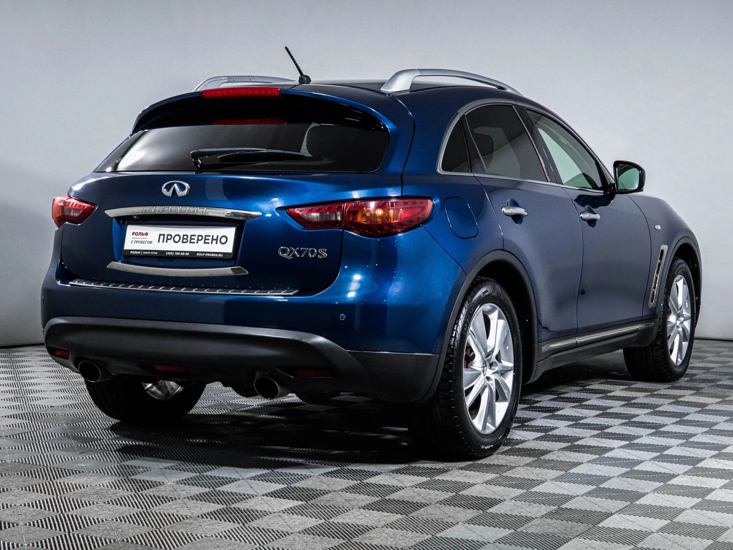 Infiniti FX, 2012