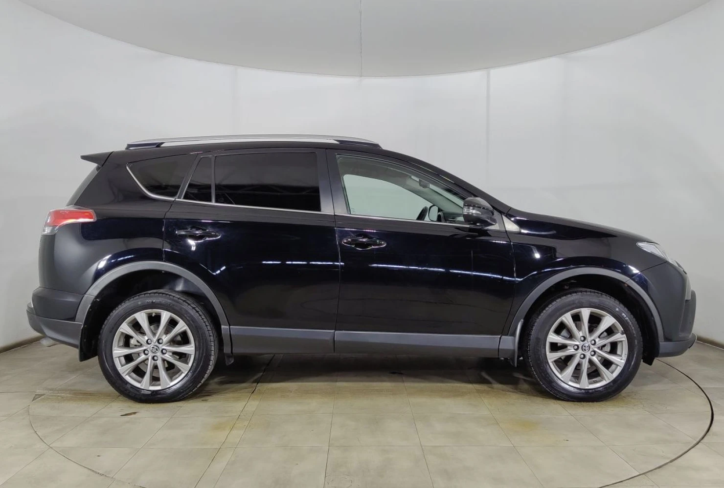 Toyota RAV4, 2019