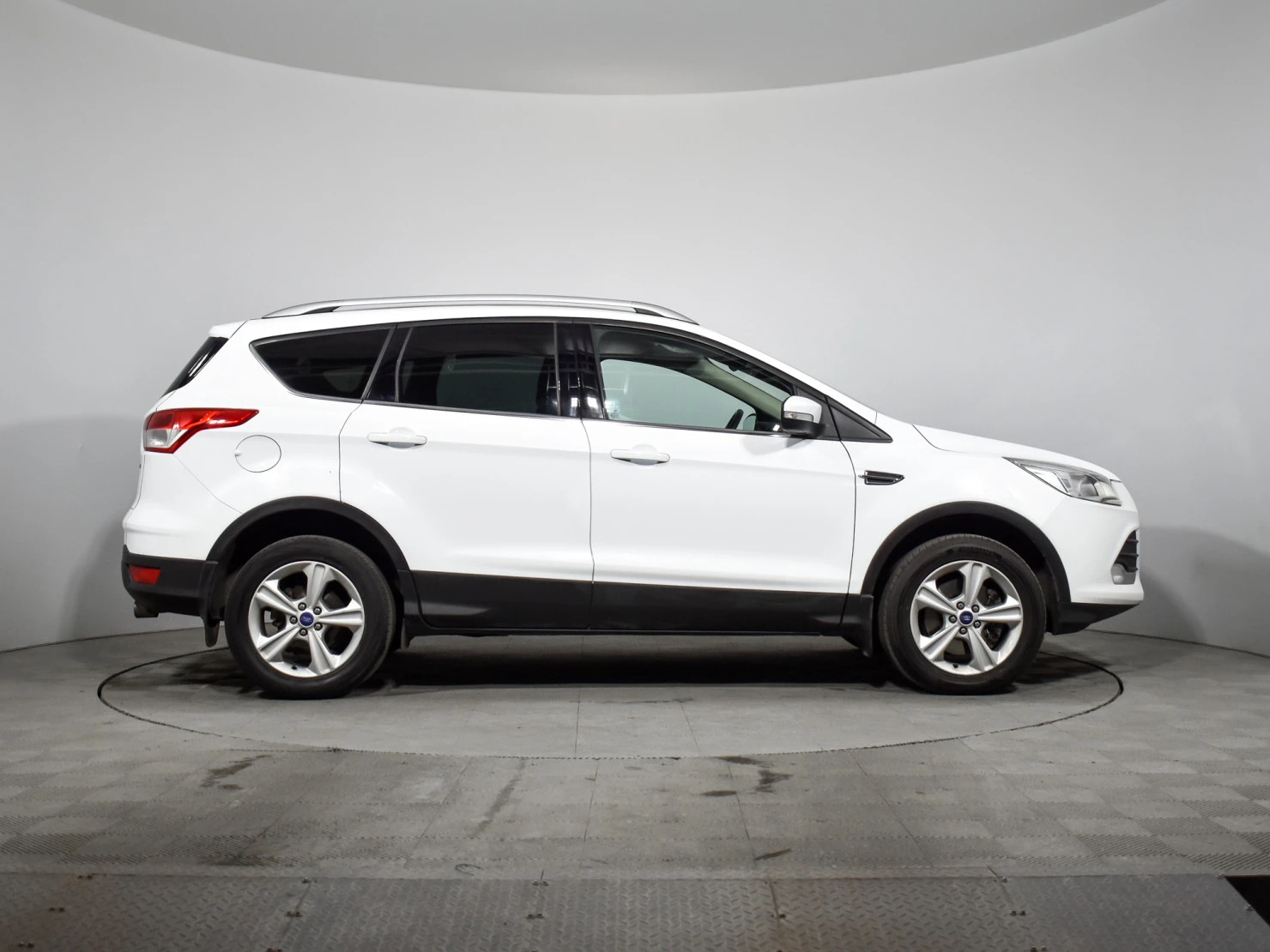 Ford KUGA, 2015