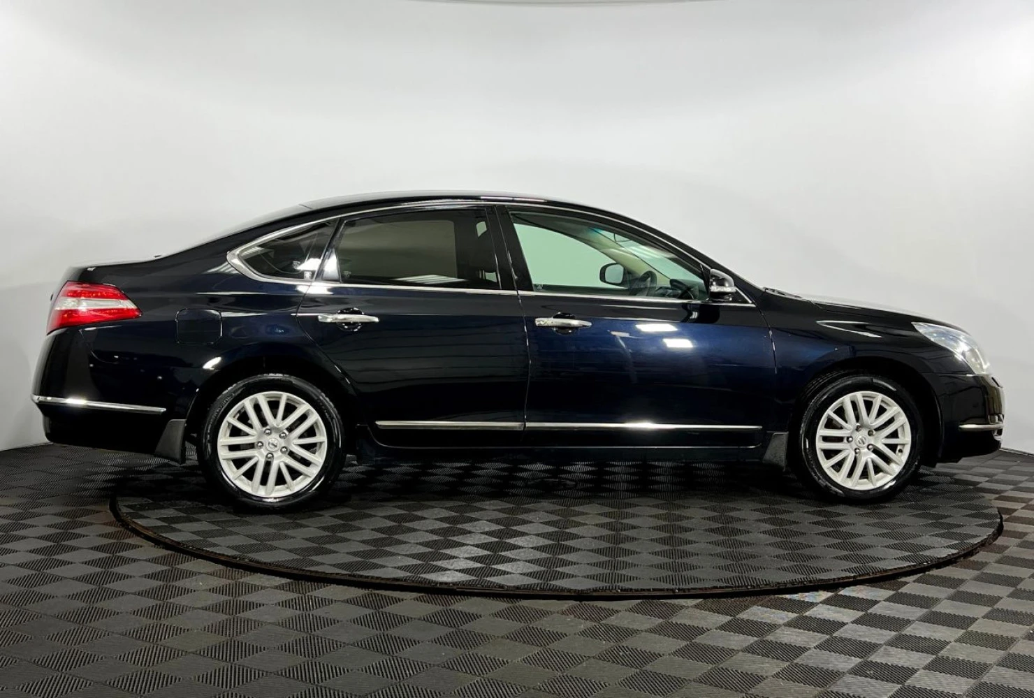 Nissan Teana, 2011