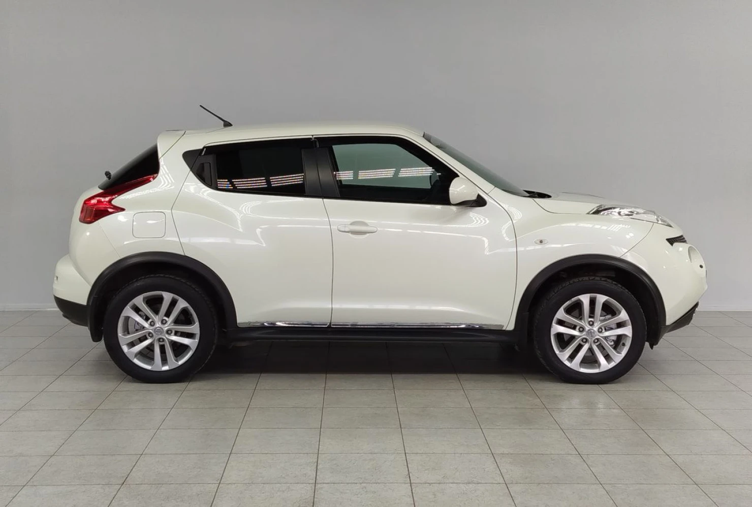 Nissan Juke, 2011