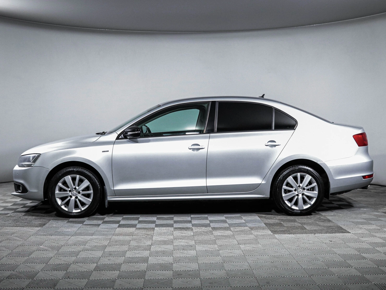 Volkswagen Jetta, 2013