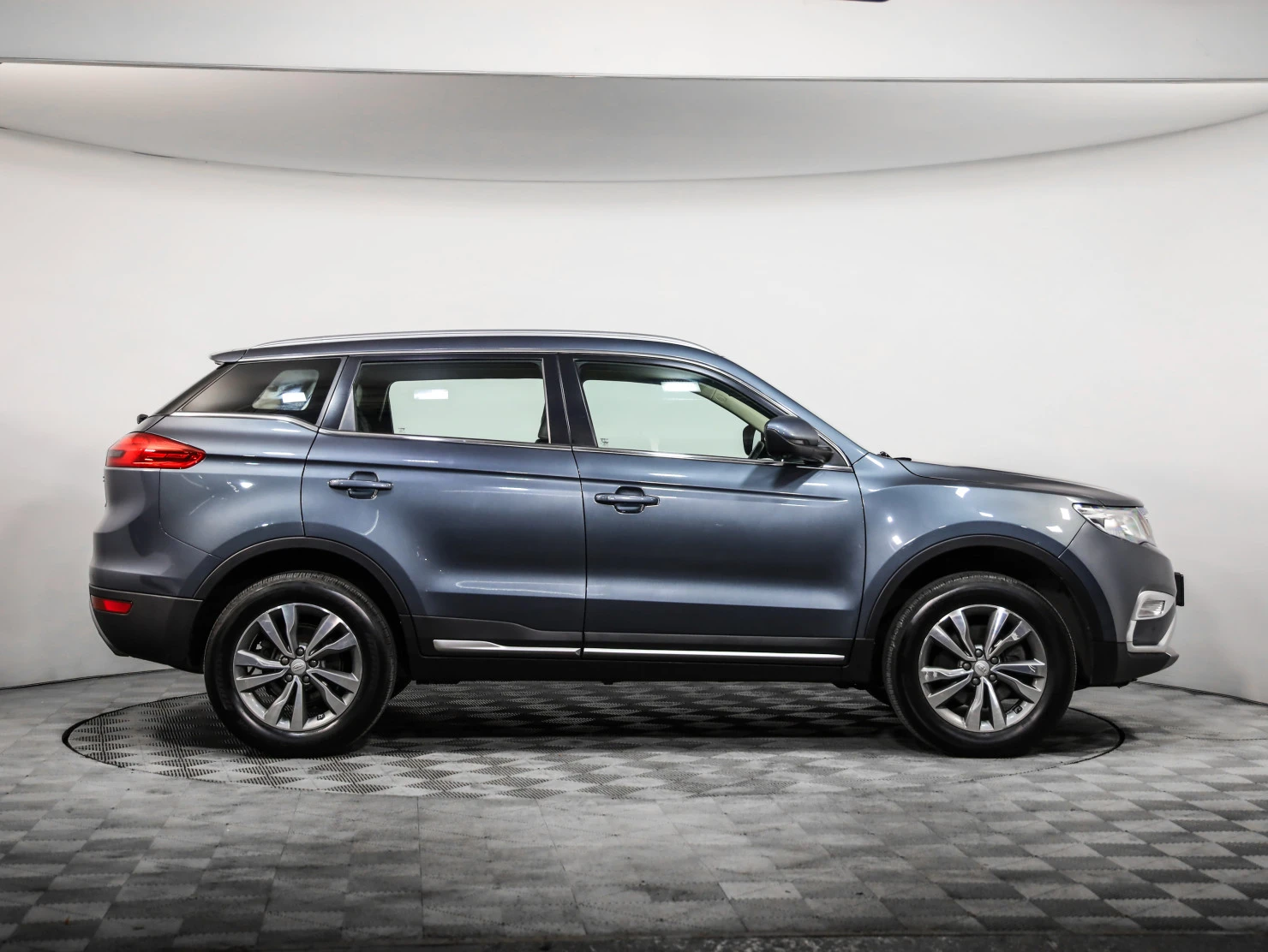 Geely Atlas, 2019