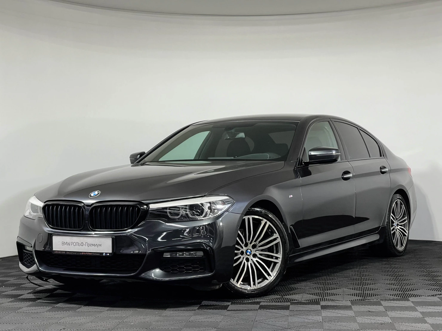 BMW 5 серии, 2017