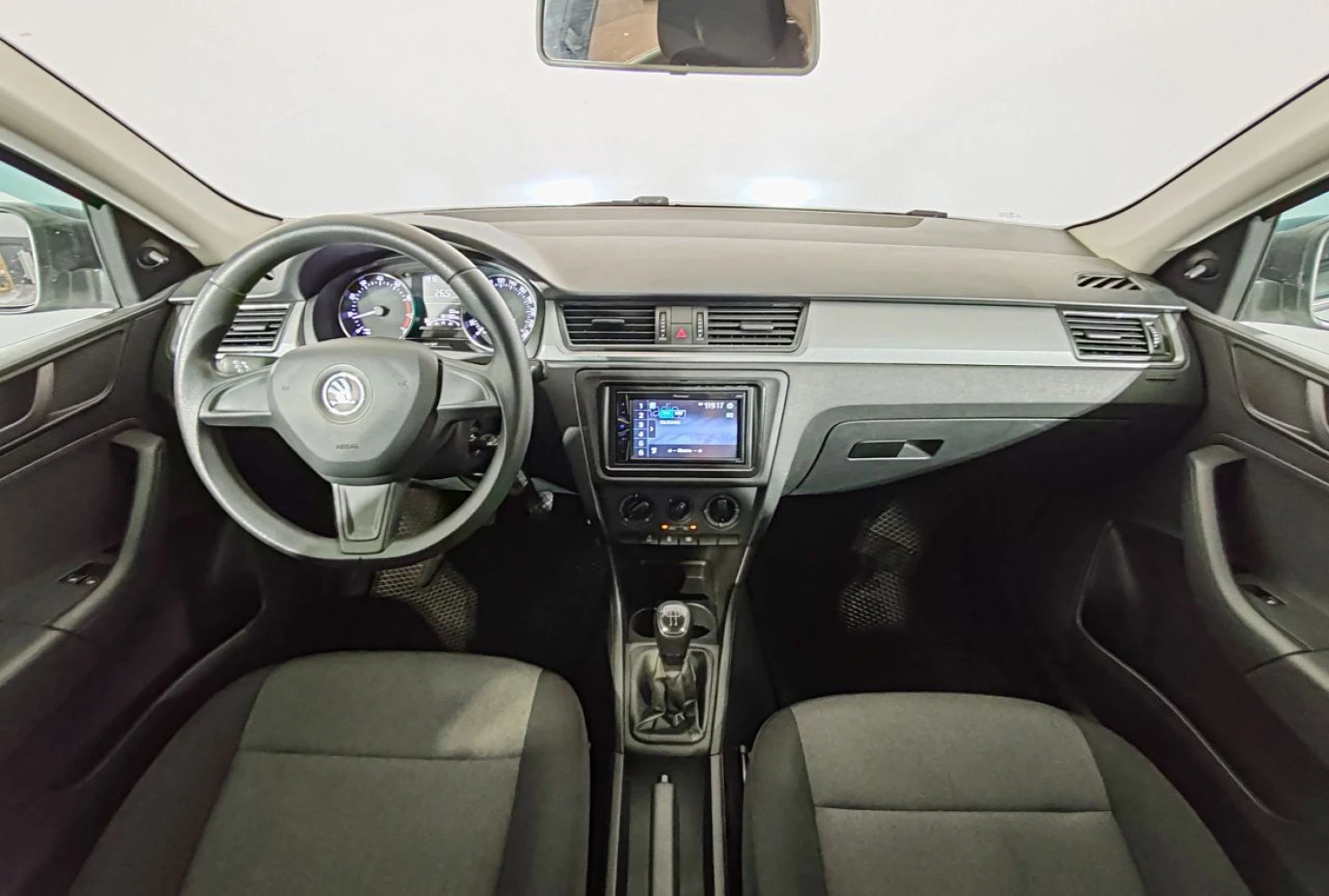 ŠKODA RAPID, 2015