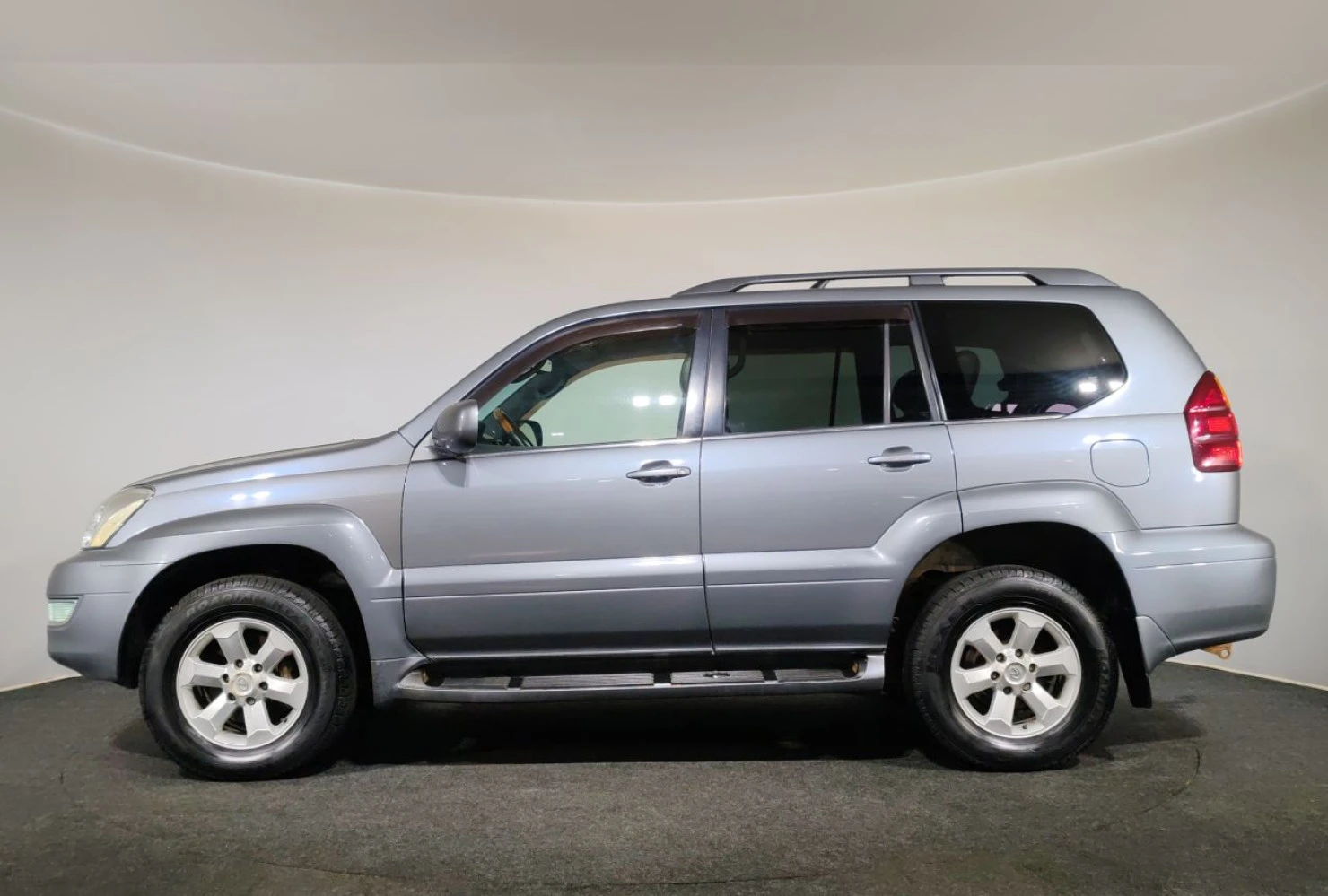 Lexus GX, 2003