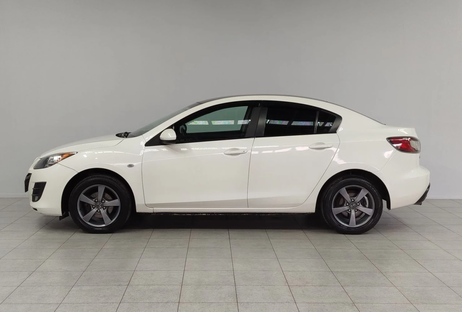 Mazda 3, 2010