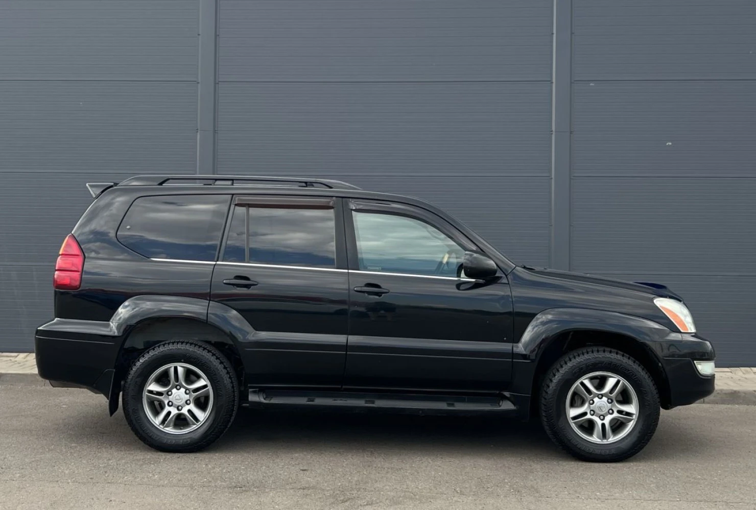 Lexus GX, 2005