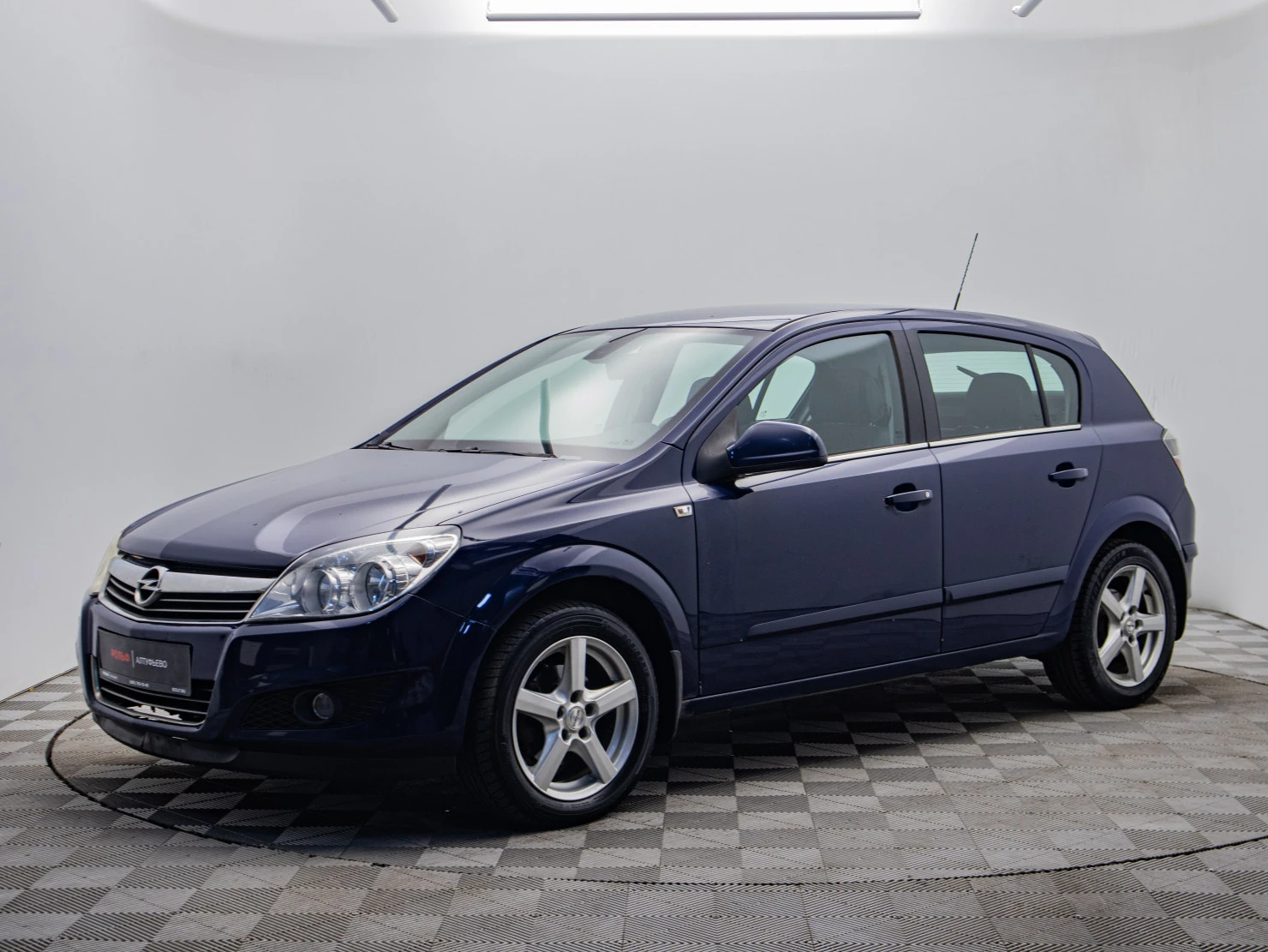 Opel Astra, 2013