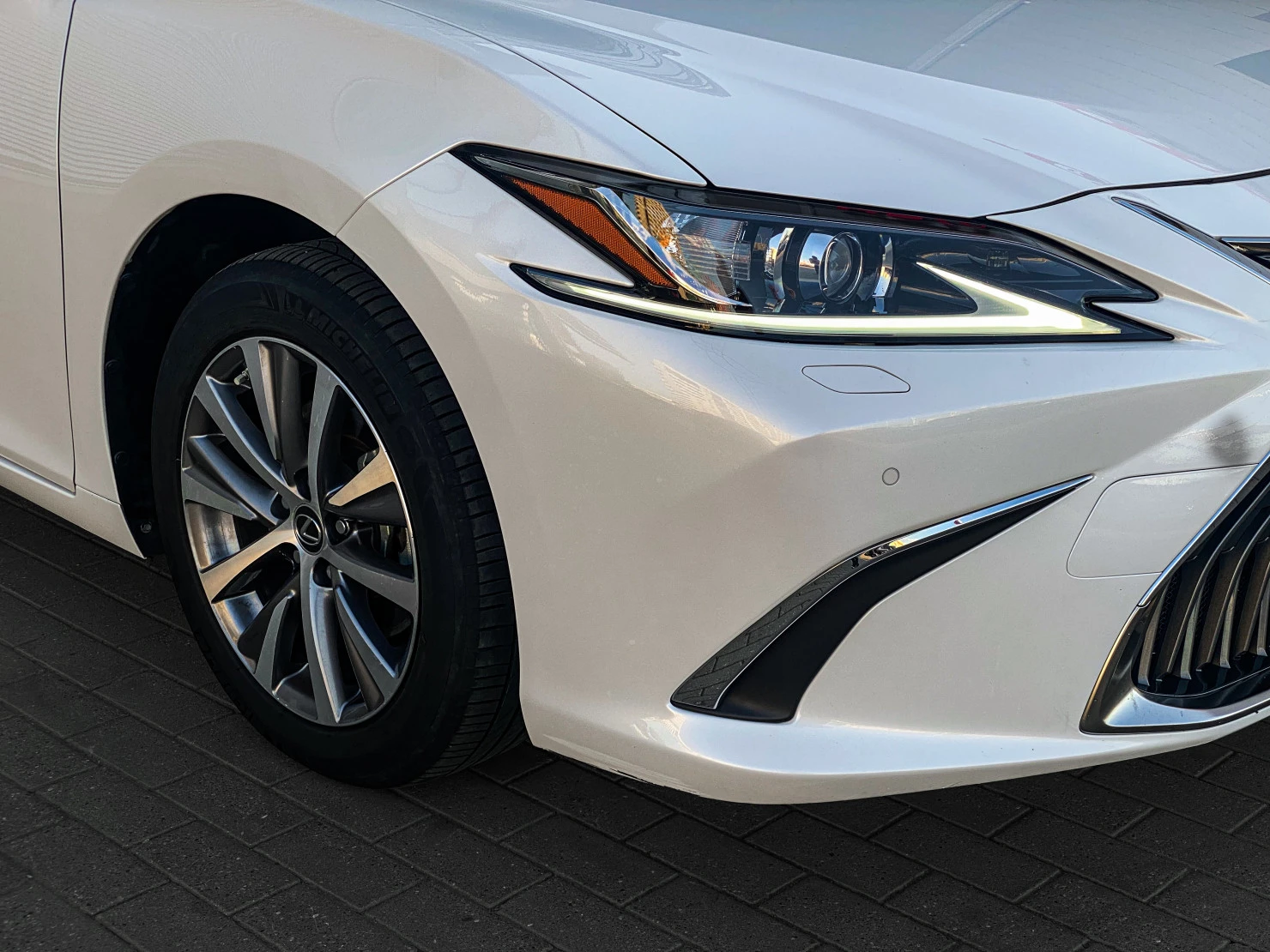 Lexus ES, 2020