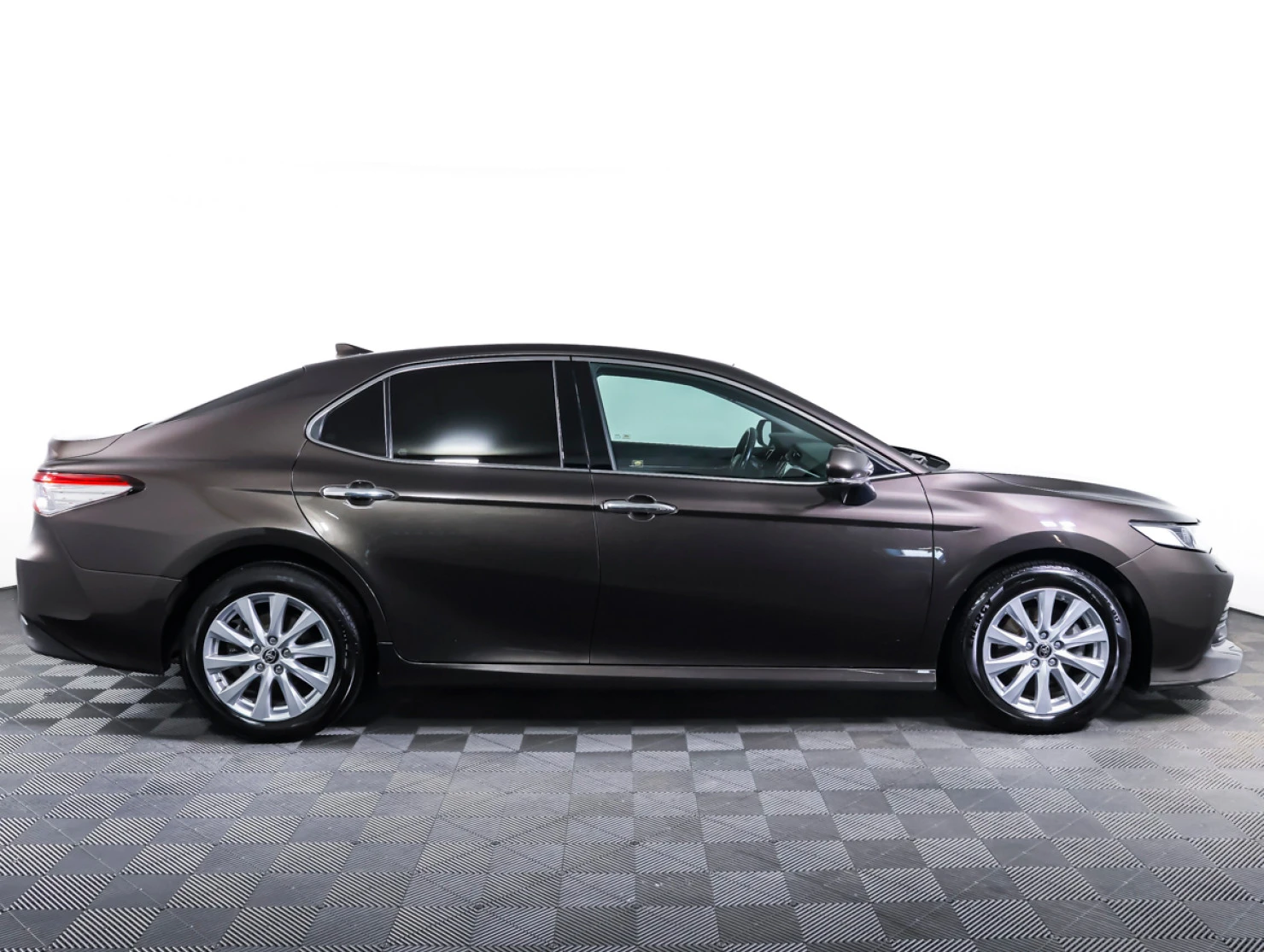 Toyota Camry, 2020