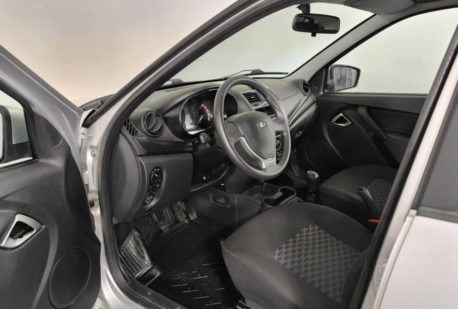 LADA (ВАЗ) Granta, 2023