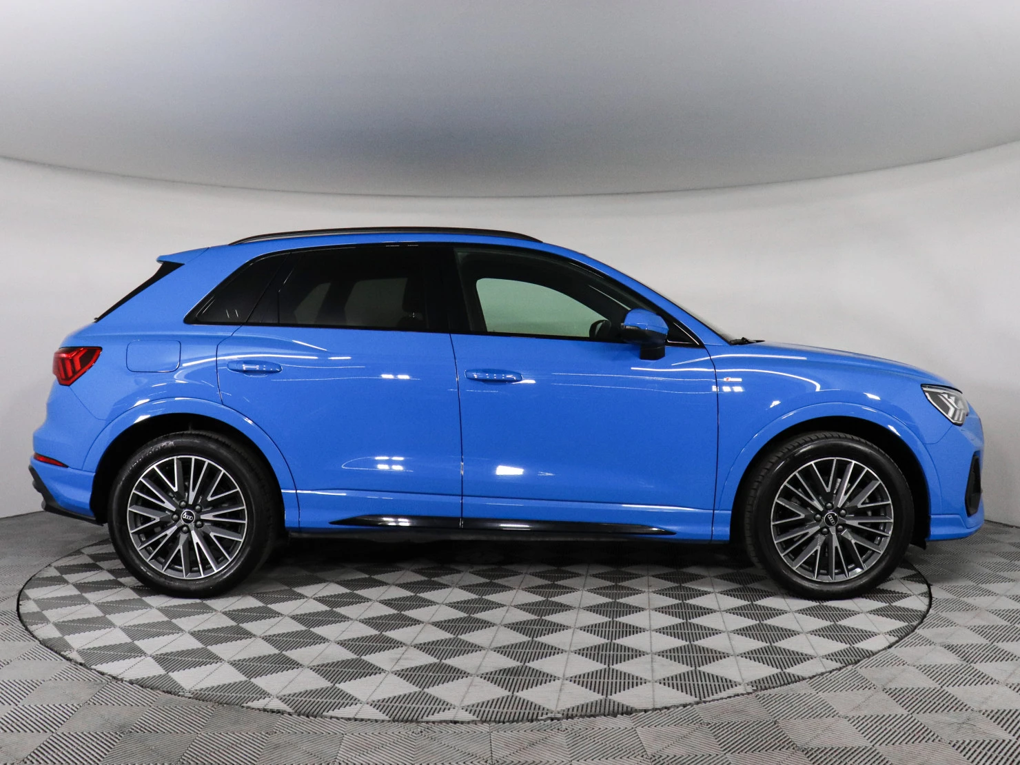 Audi Q3, 2021