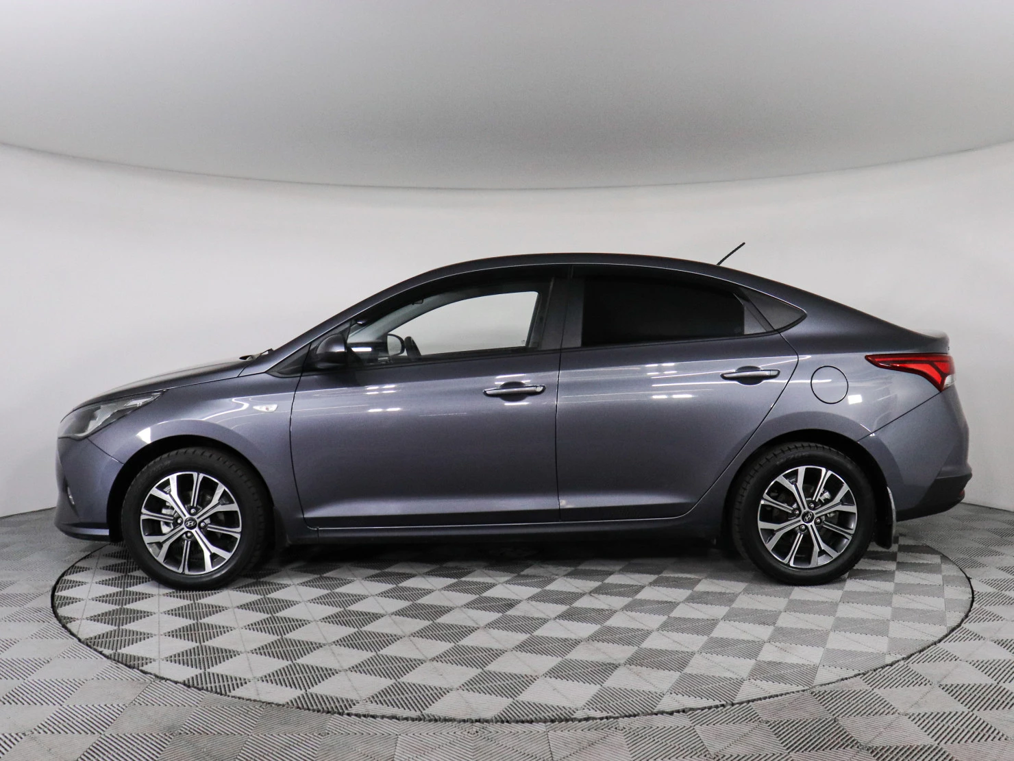 Hyundai Solaris, 2022