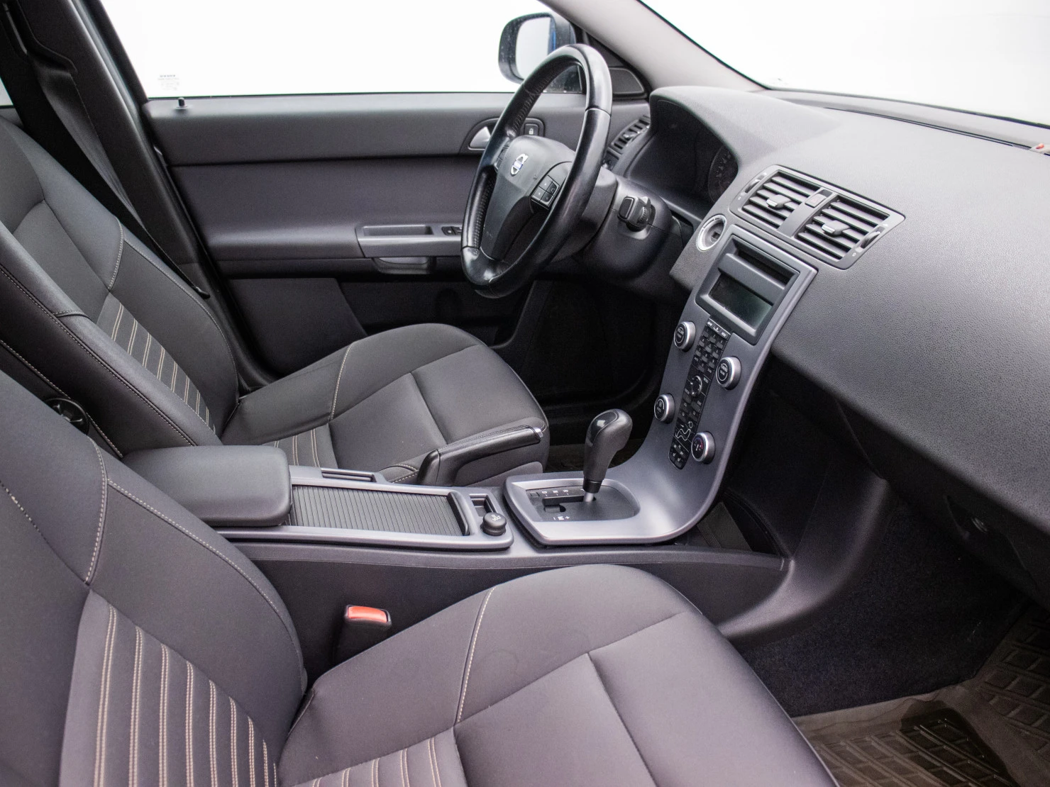 Volvo S40, 2011