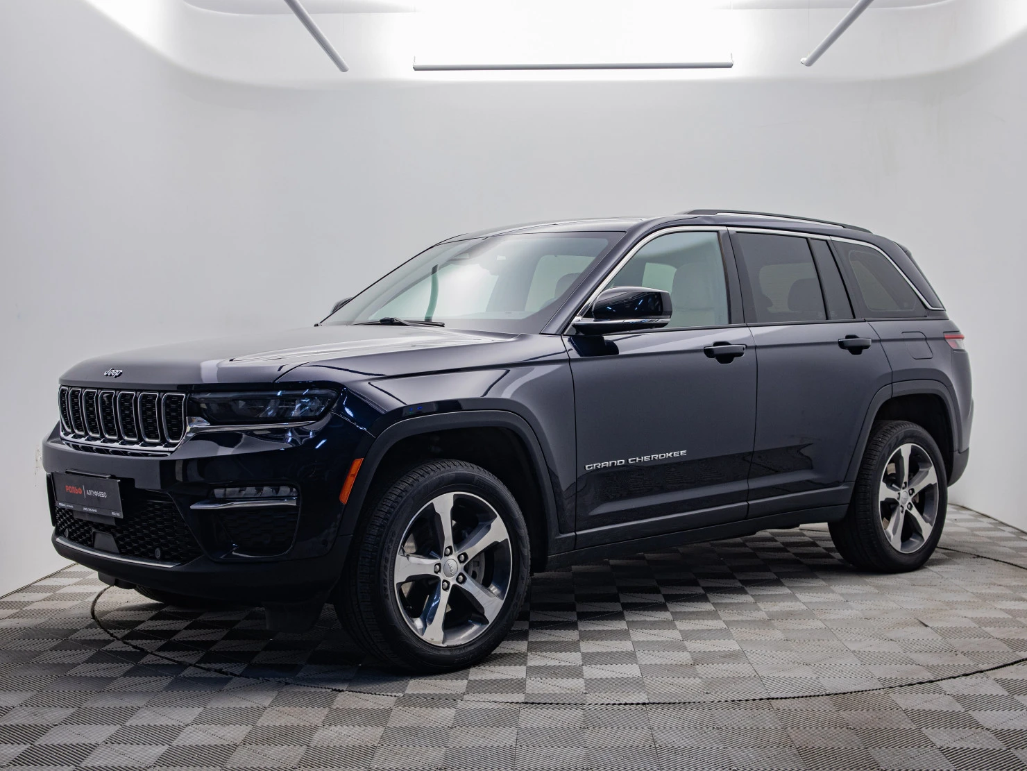 Jeep Grand Cherokee, 2023