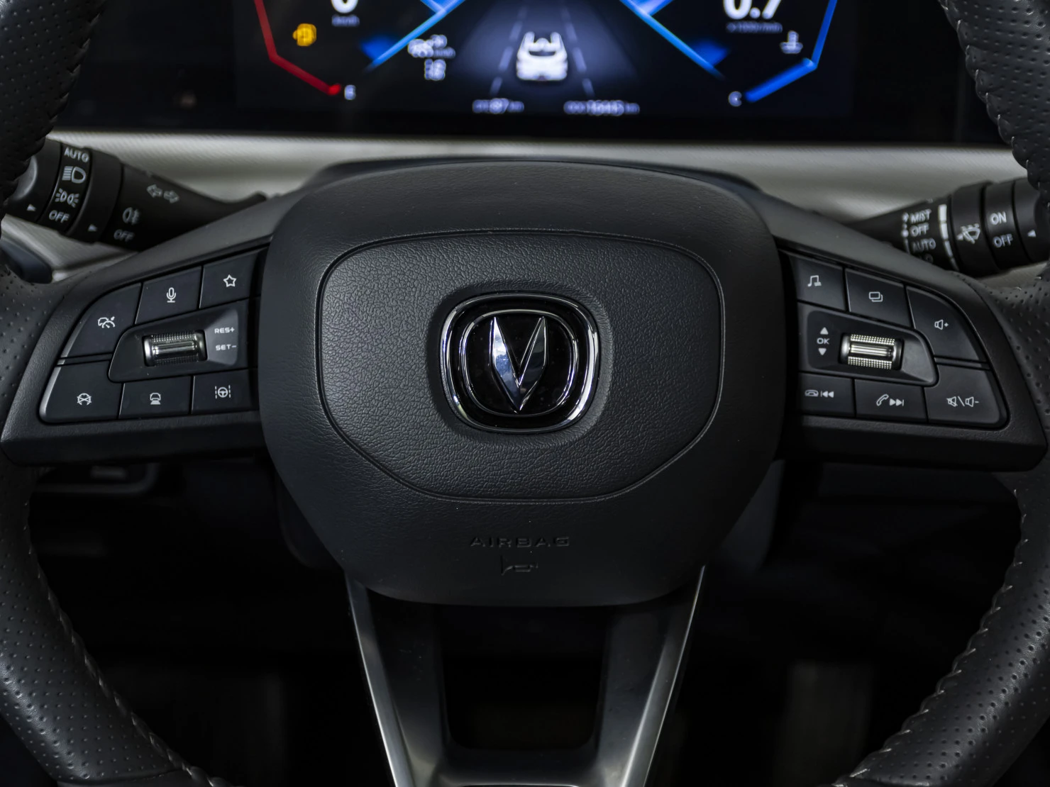 Changan UNI-T, 2023