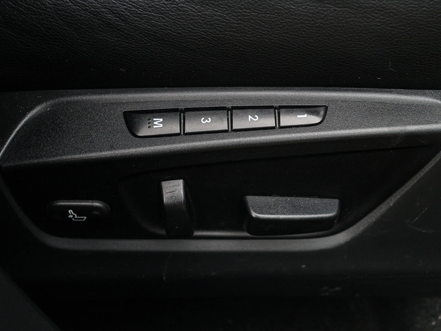 Suzuki Kizashi, 2011