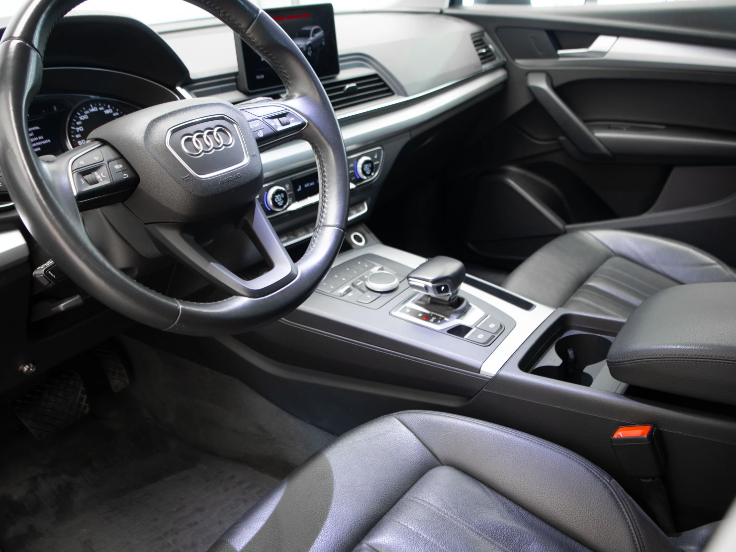 Audi Q5, 2020