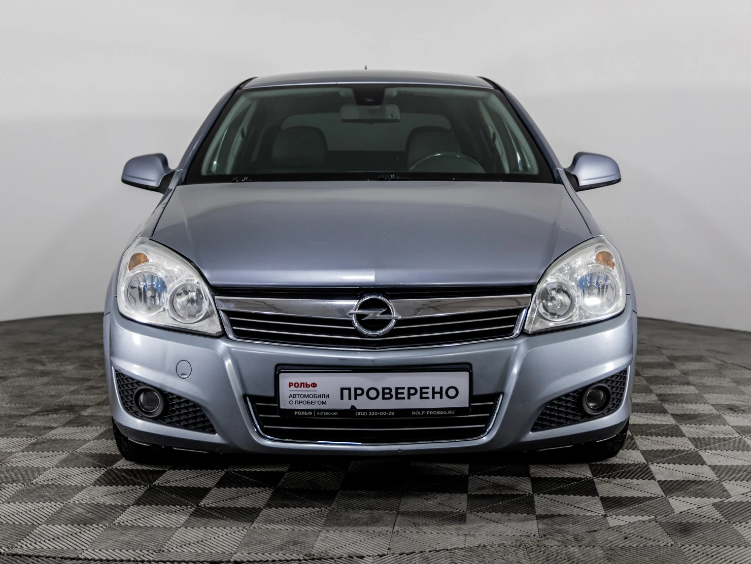 Opel Astra, 2010