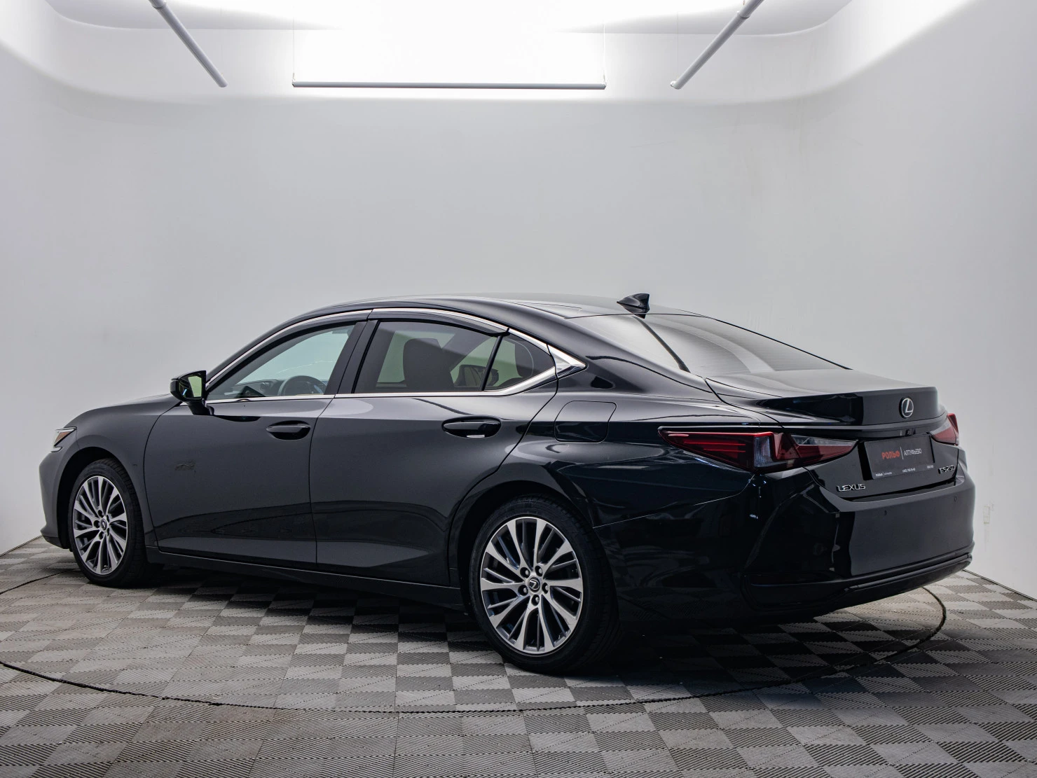 Lexus ES, 2020