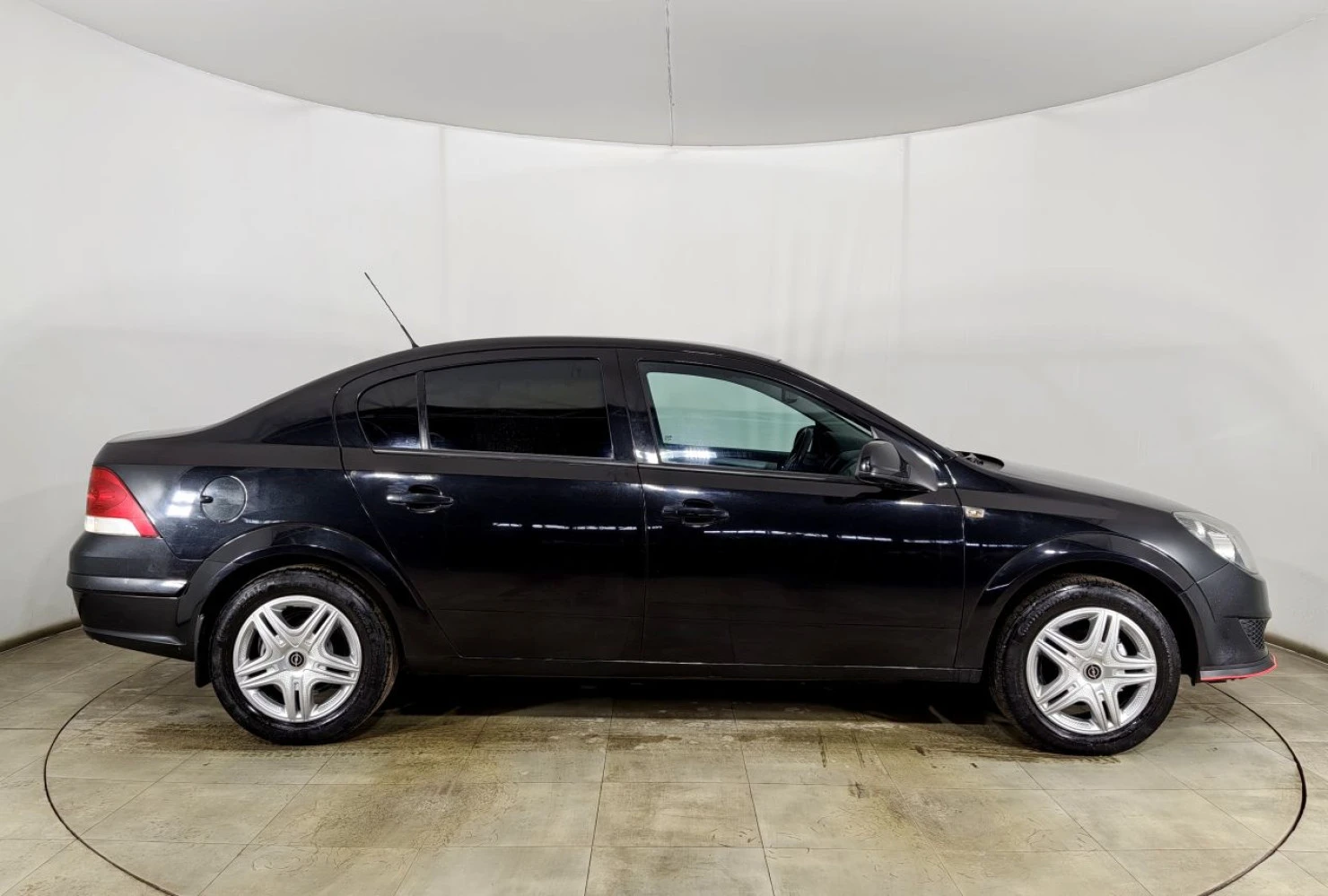 Opel Astra, 2013