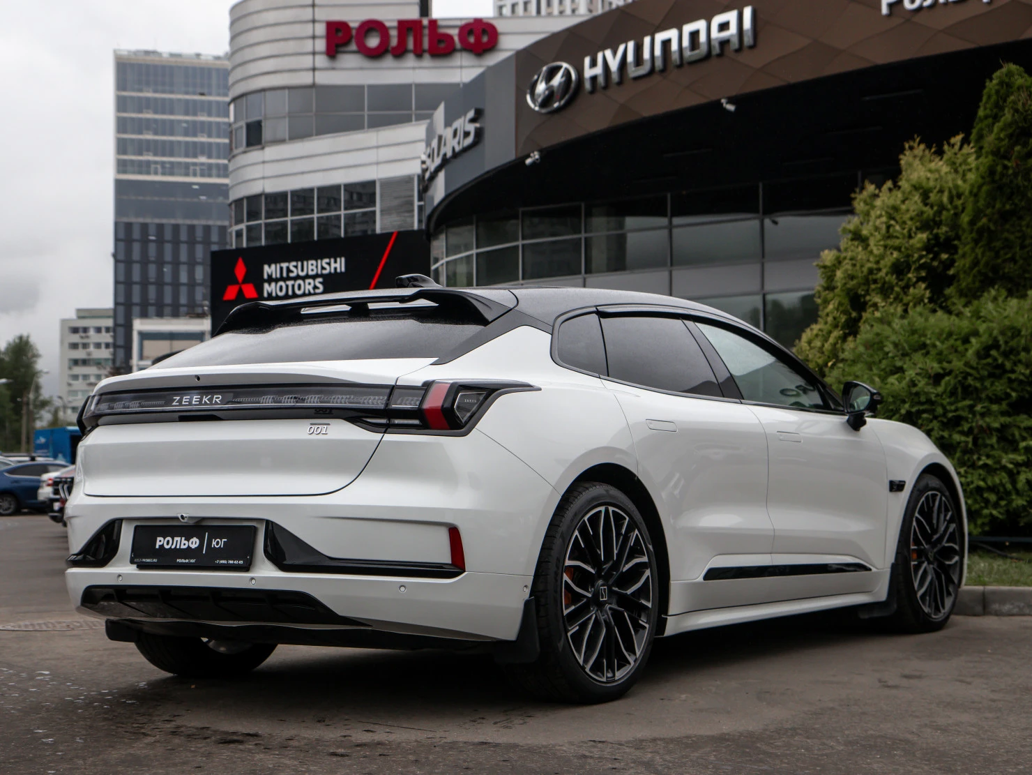 Zeekr 001, 2023