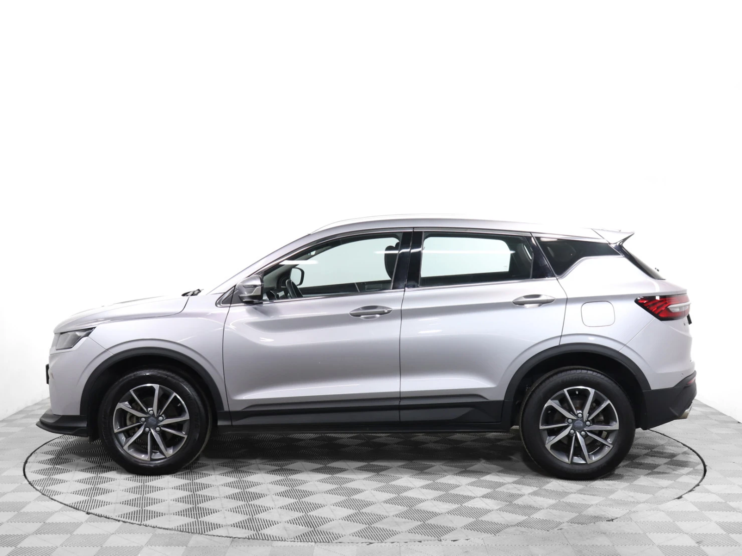 Geely Coolray, 2023