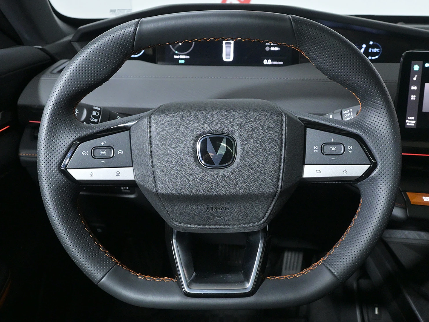 Changan UNI-V, 2024