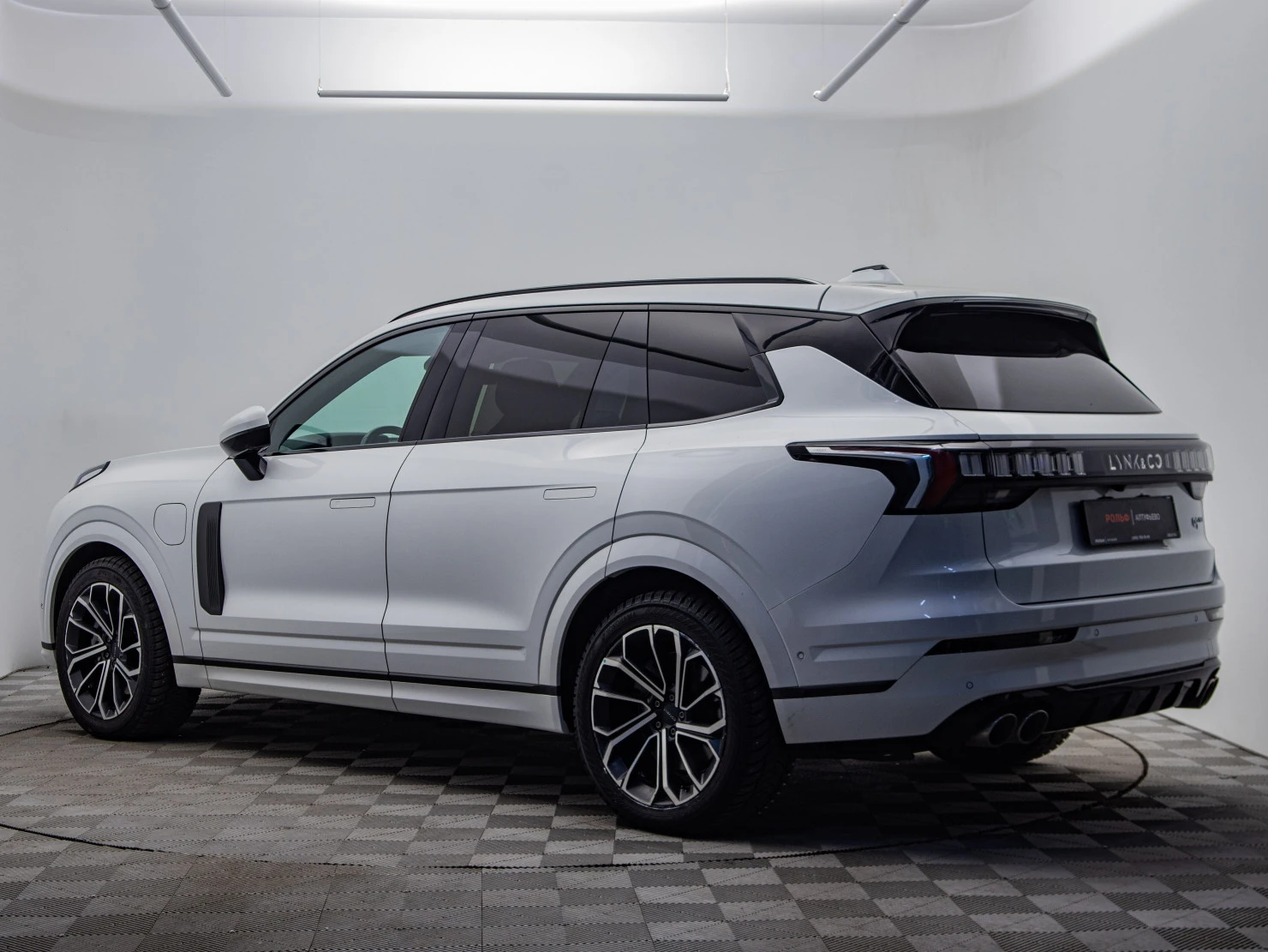 Lynk & Co 09, 2022