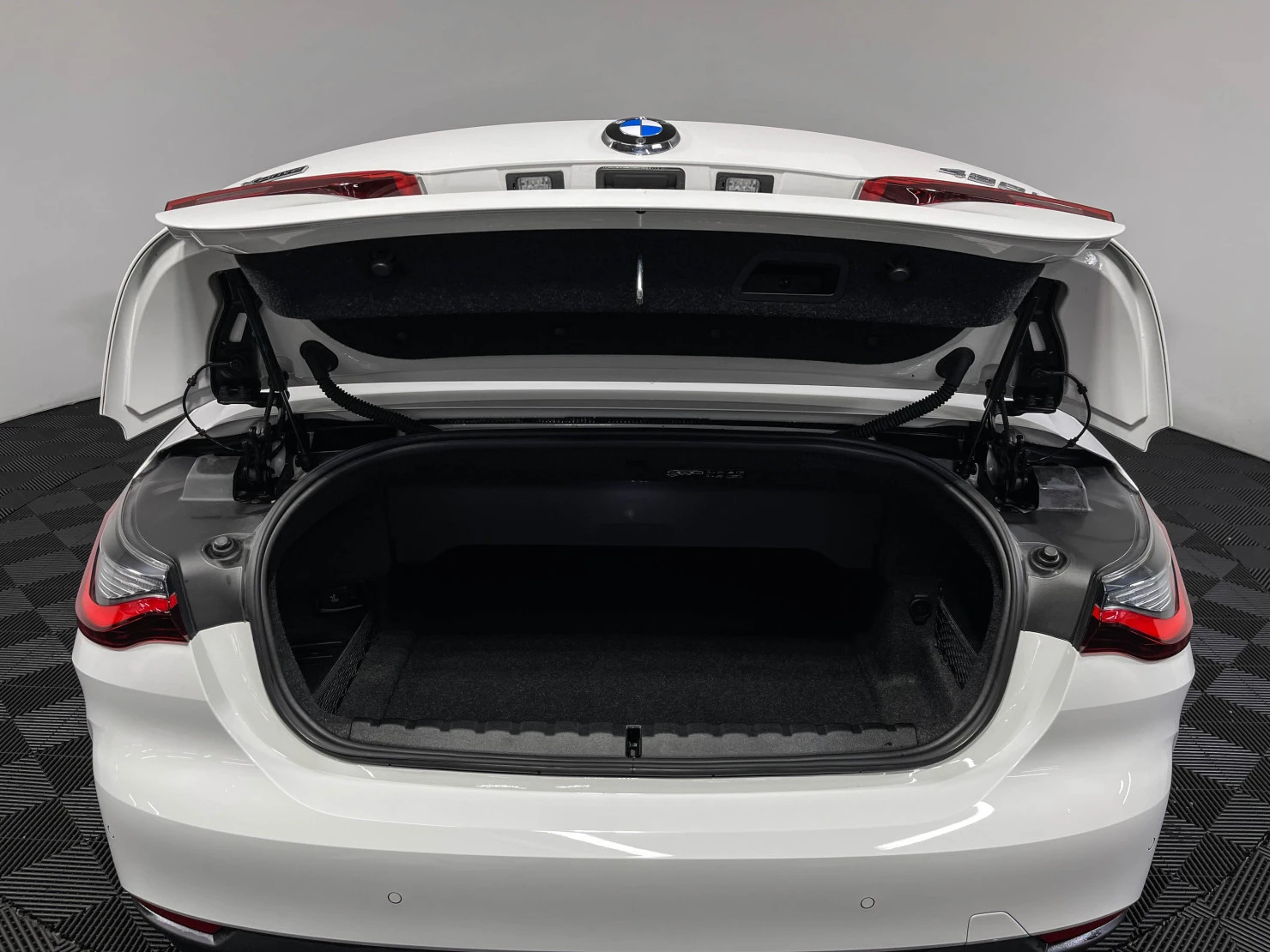 BMW 4 серии, 2023
