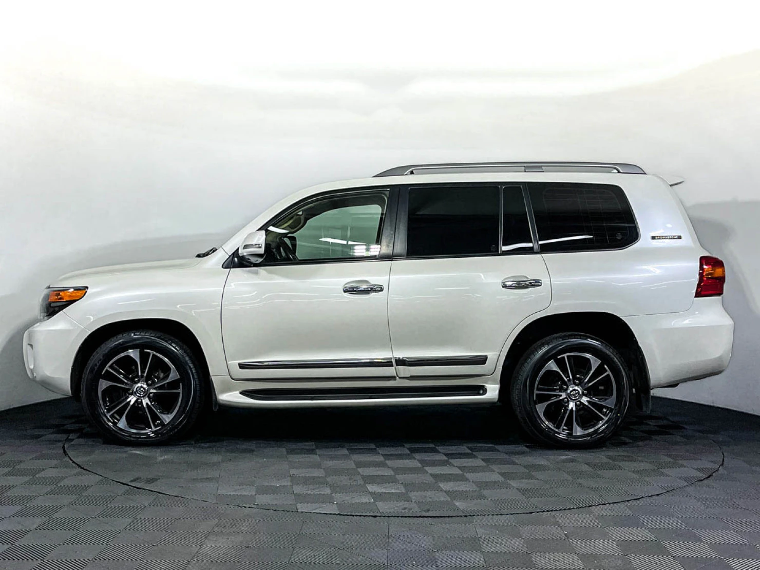 Toyota Land Cruiser, 2014