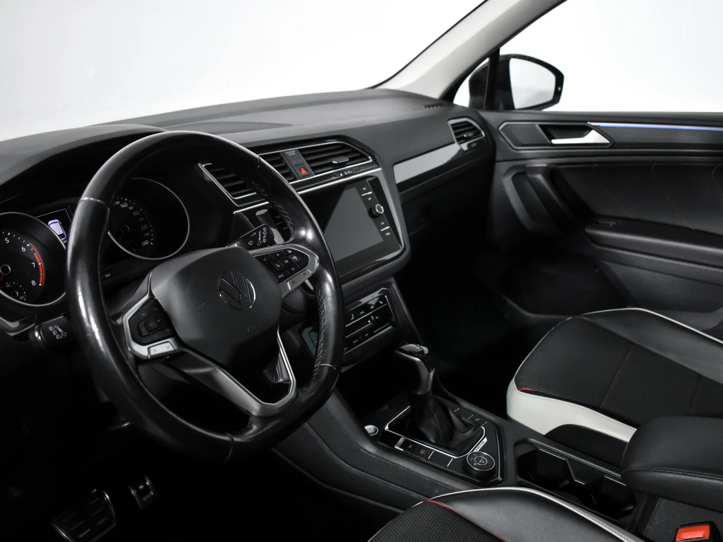 Volkswagen Tiguan, 2021