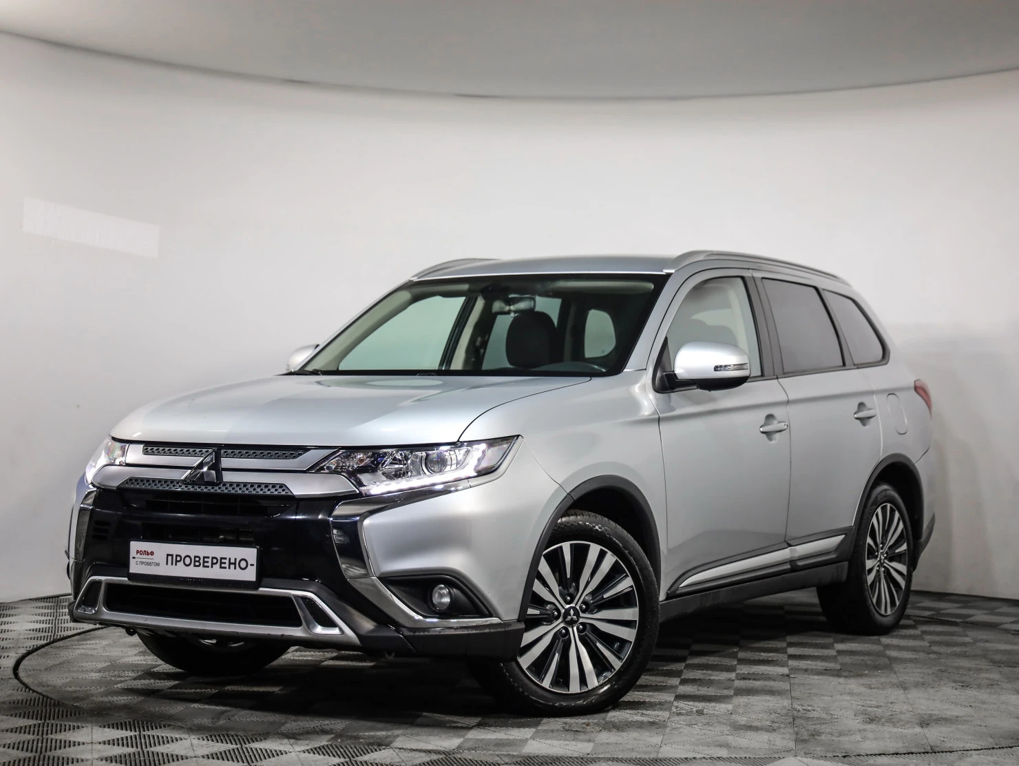 Mitsubishi OUTLANDER, 2019
