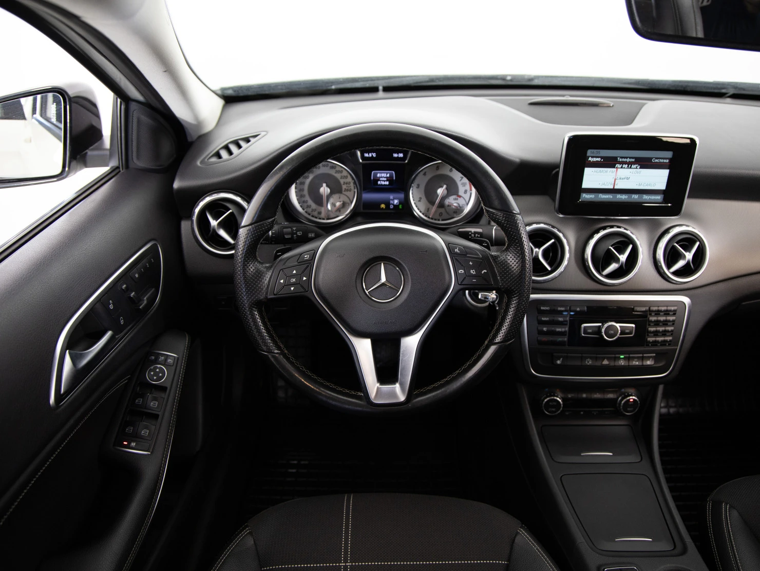 Mercedes-Benz GLA, 2014