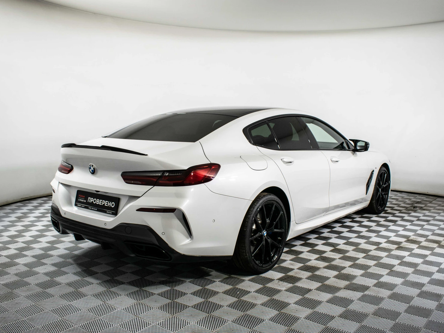 BMW 8 серии, 2021