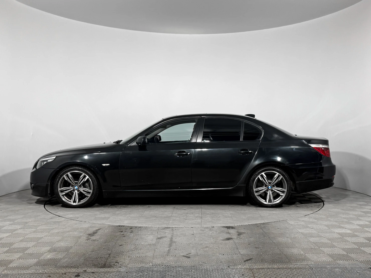 BMW 5 серии, 2007