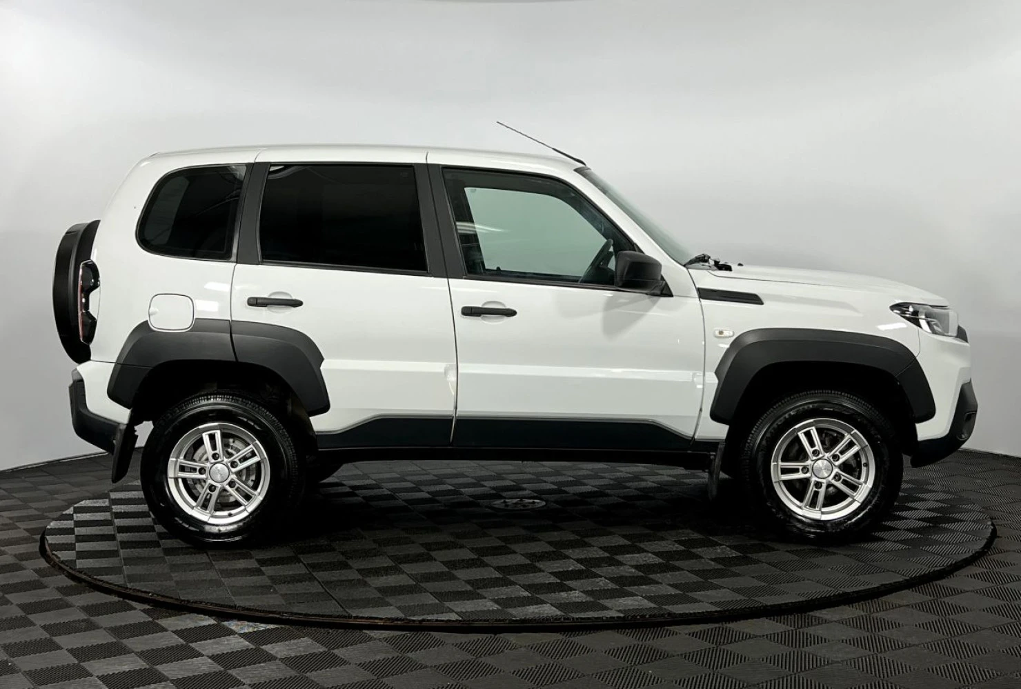 LADA (ВАЗ) Niva Travel, 2023