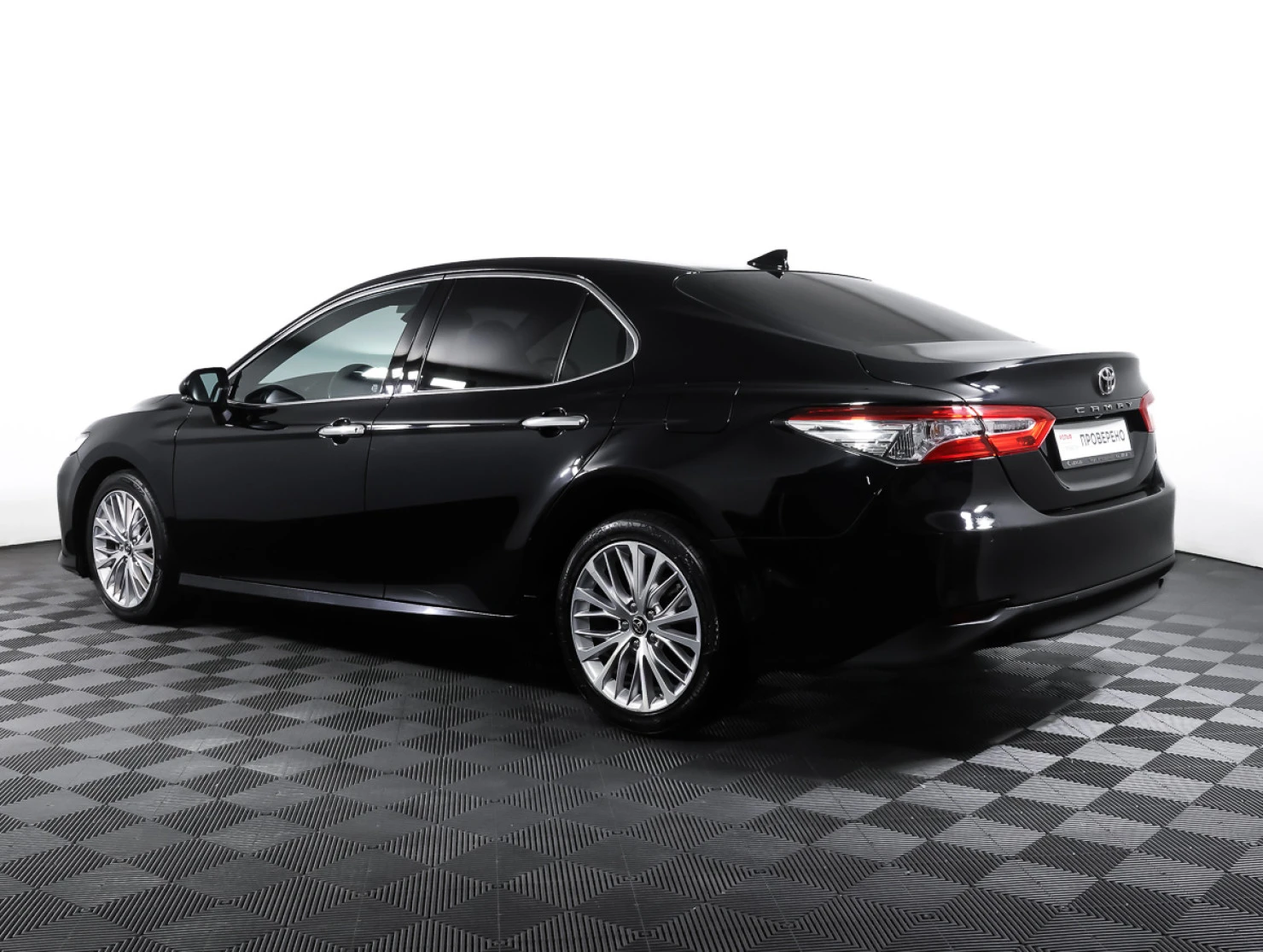 Toyota Camry, 2019