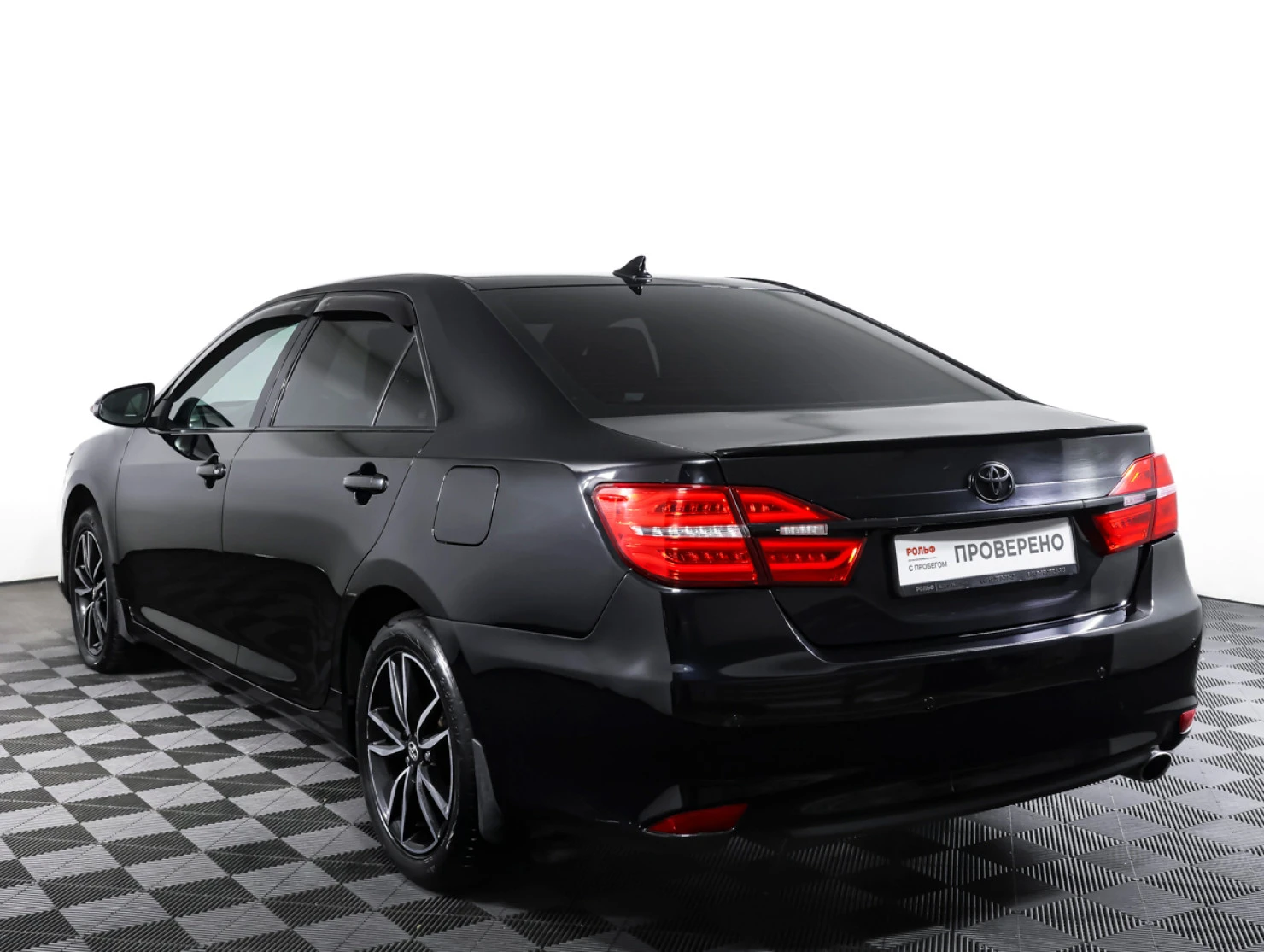 Toyota Camry, 2017
