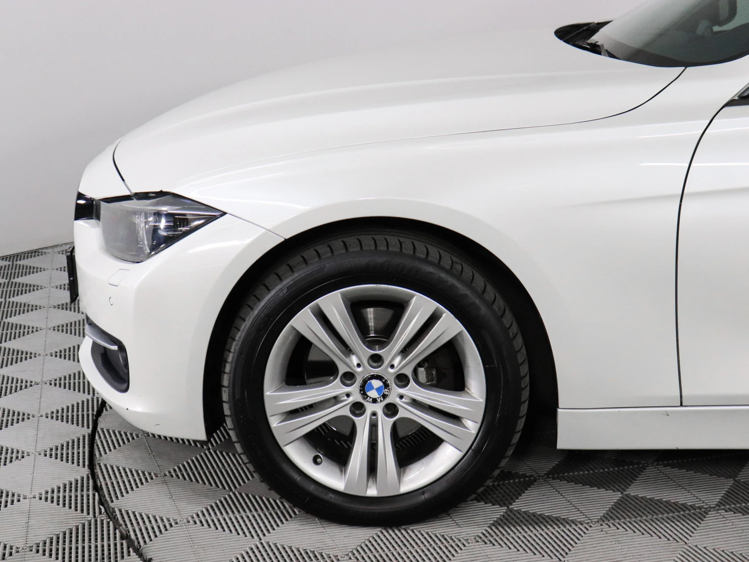 BMW 3 серии, 2015