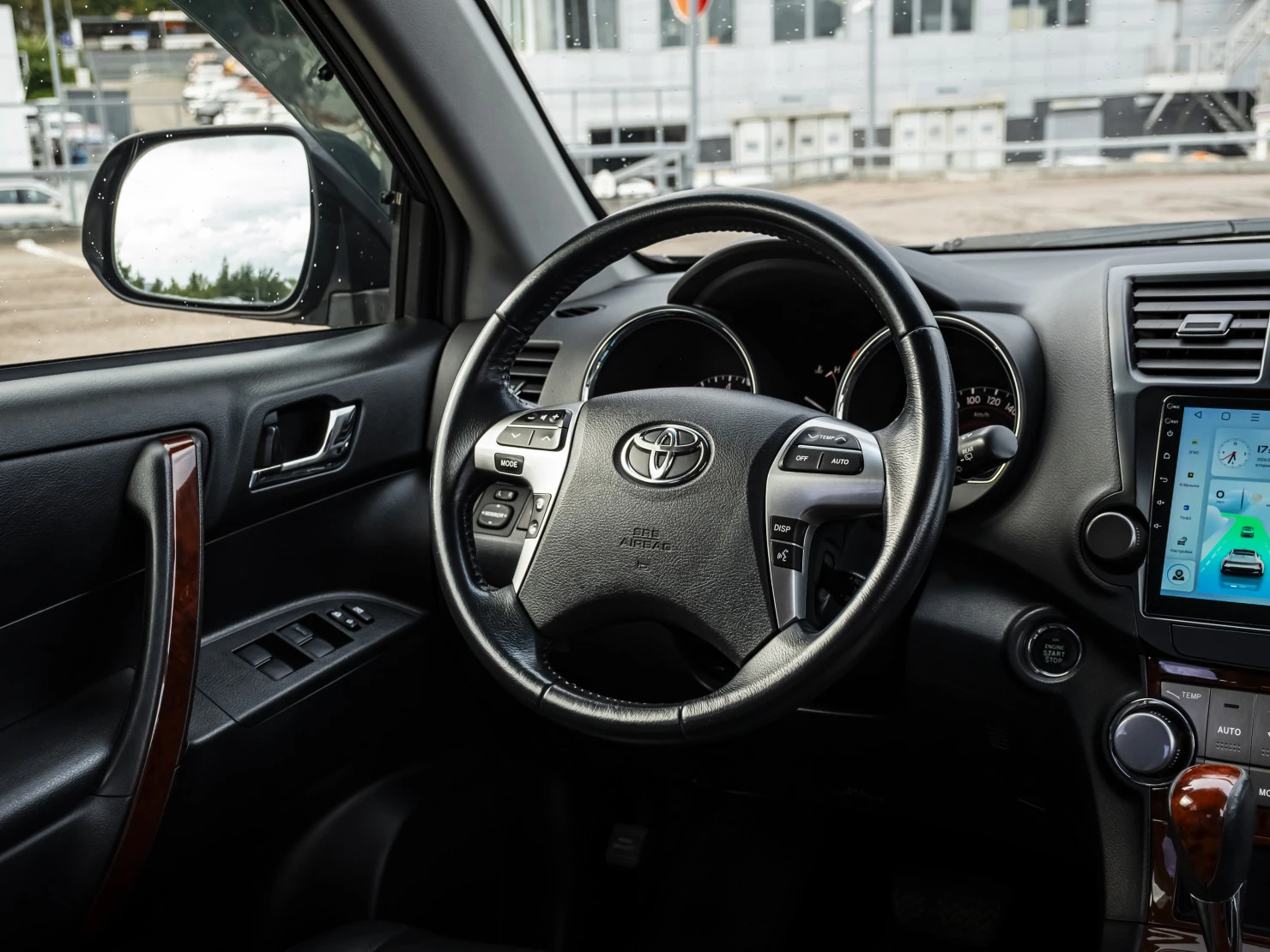 Toyota Highlander, 2011