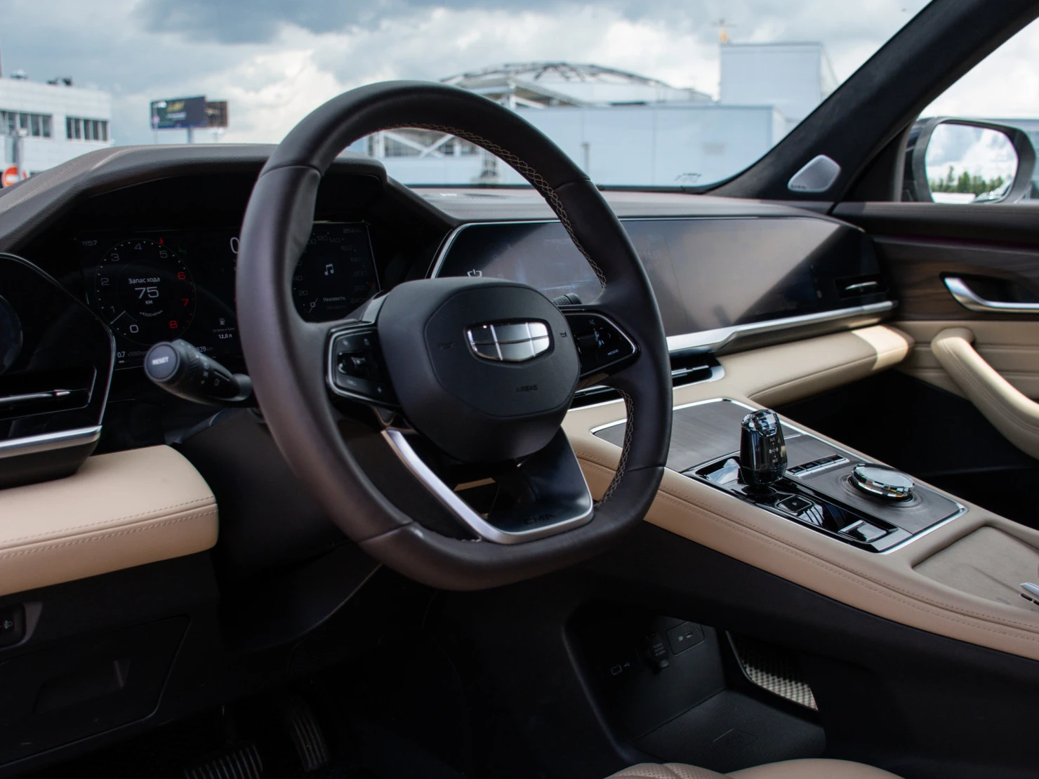 Geely Monjaro, 2025