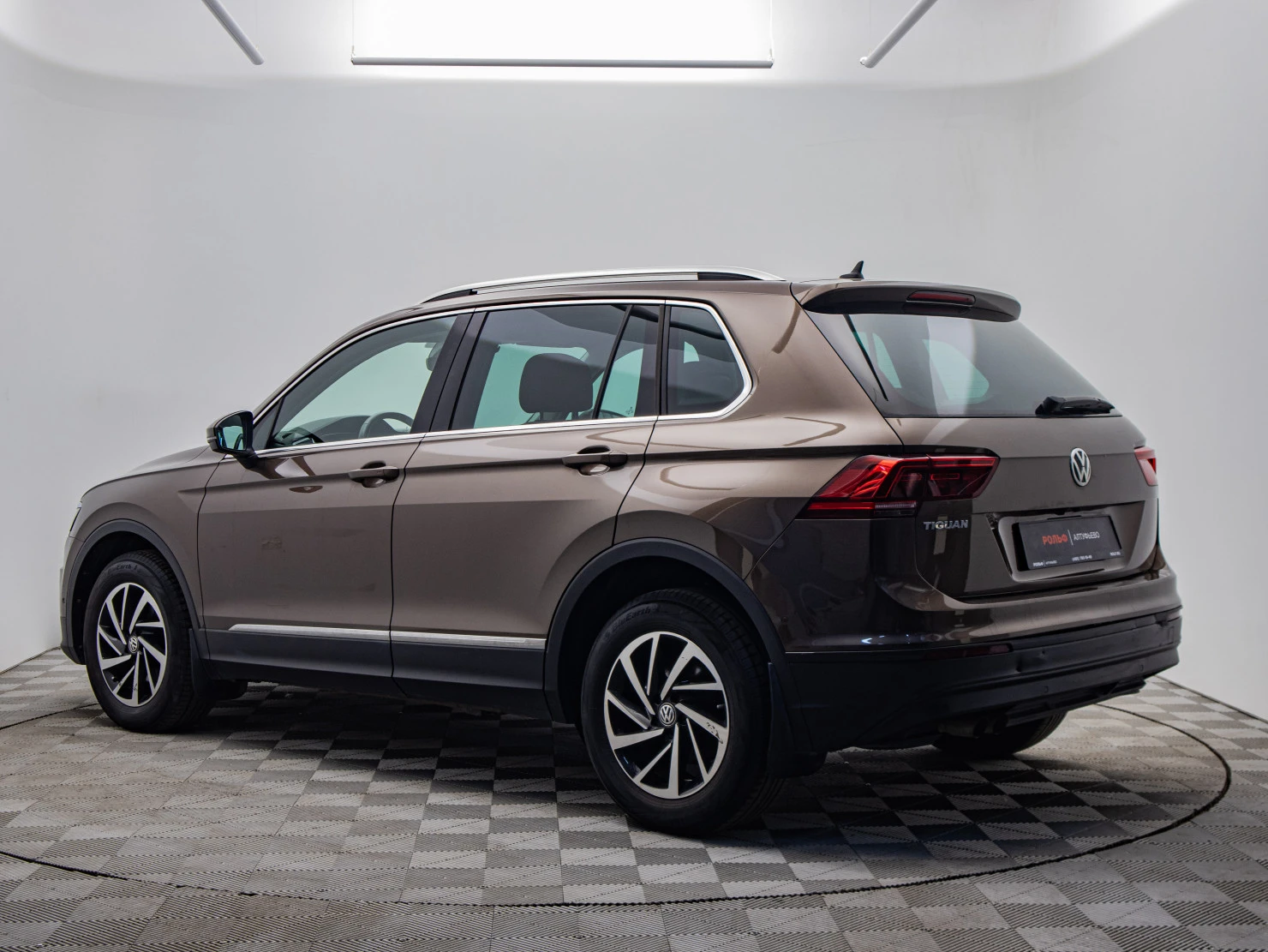 Volkswagen Tiguan, 2019