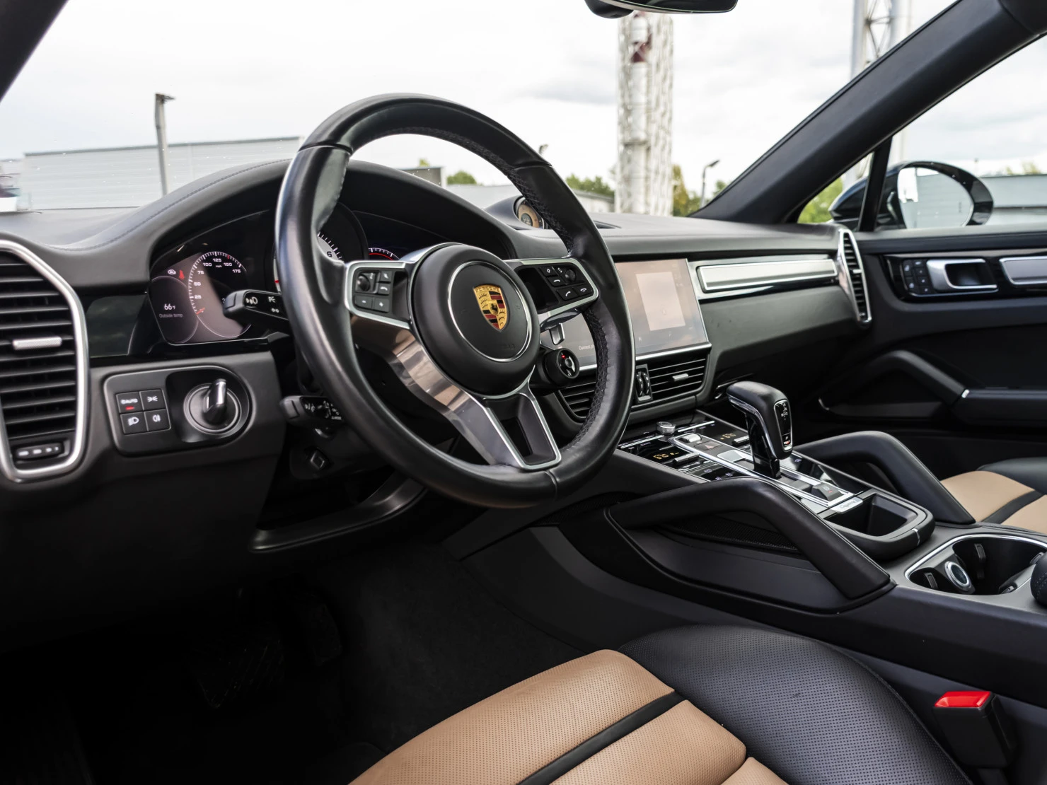 Porsche Cayenne, 2022