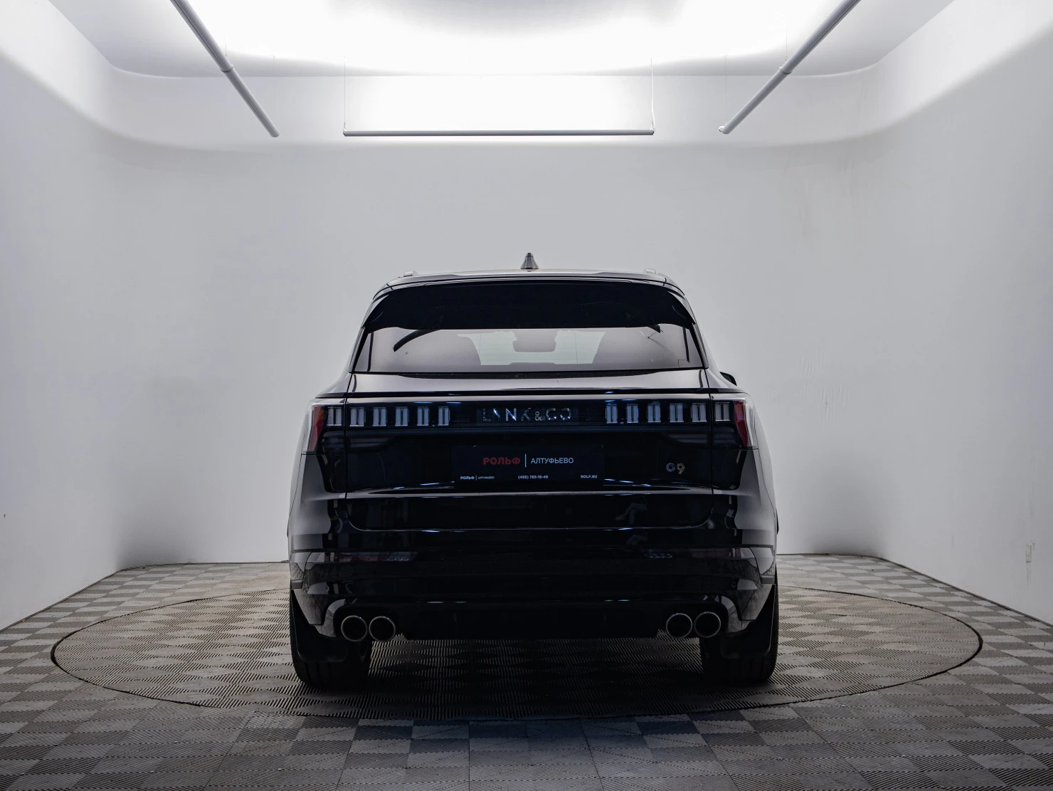 Lynk & Co 09, 2022