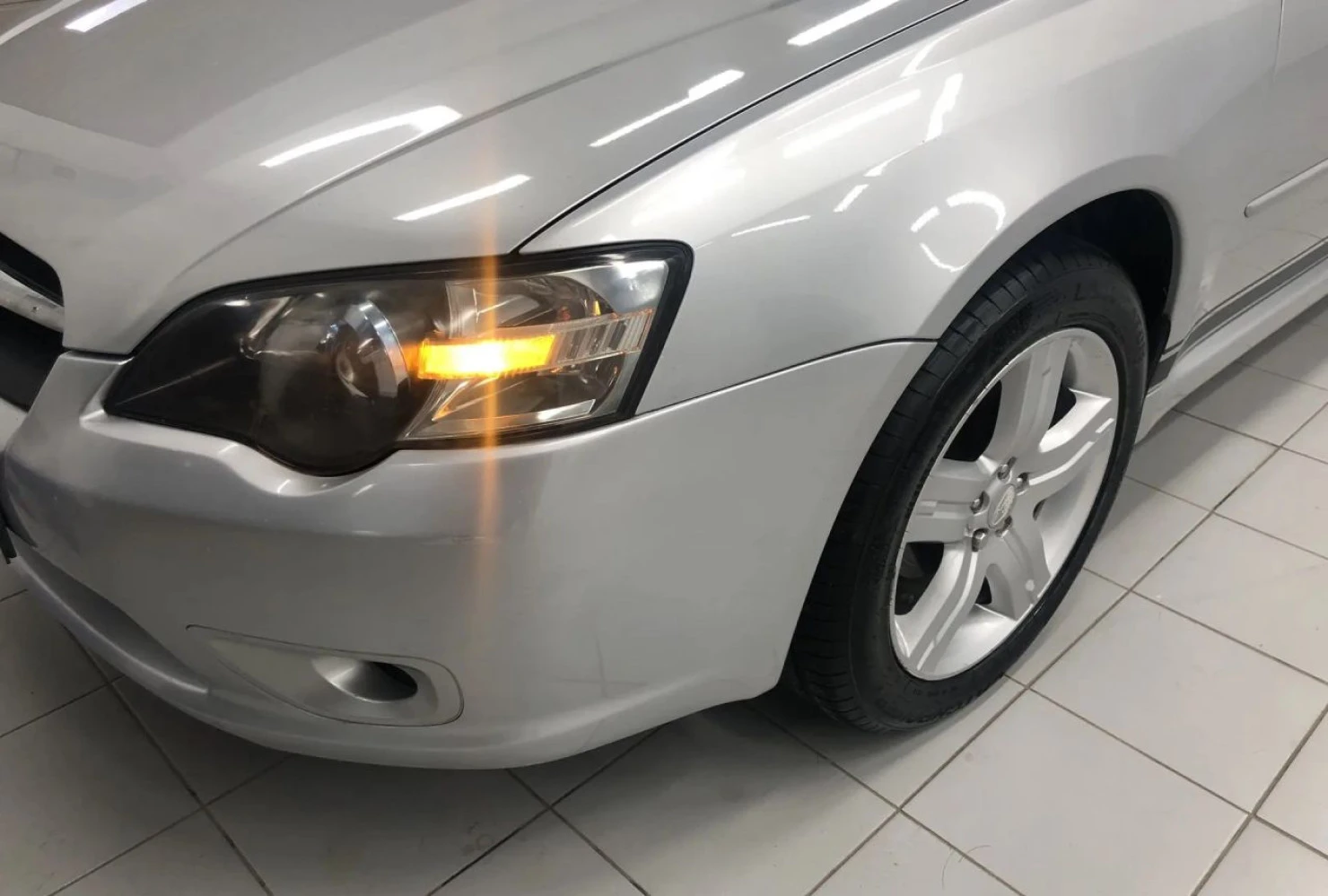 Subaru Legacy, 2004